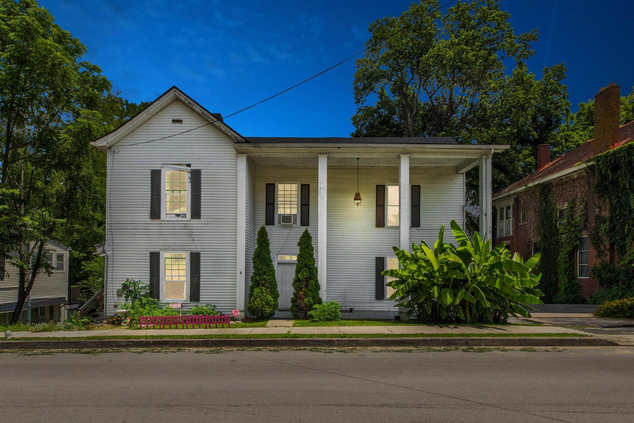 125 Howard Avenue Property Photo 1