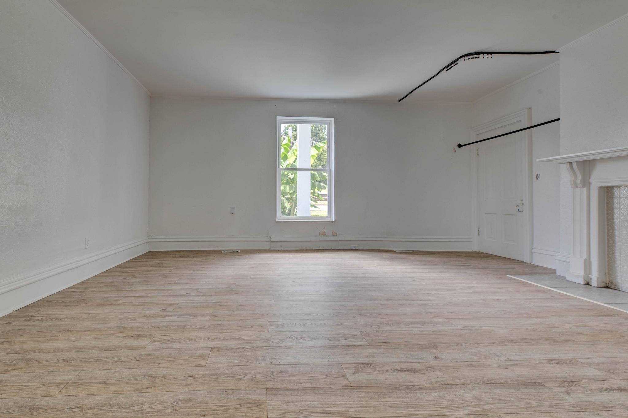 125 Howard Avenue Property Photo 13