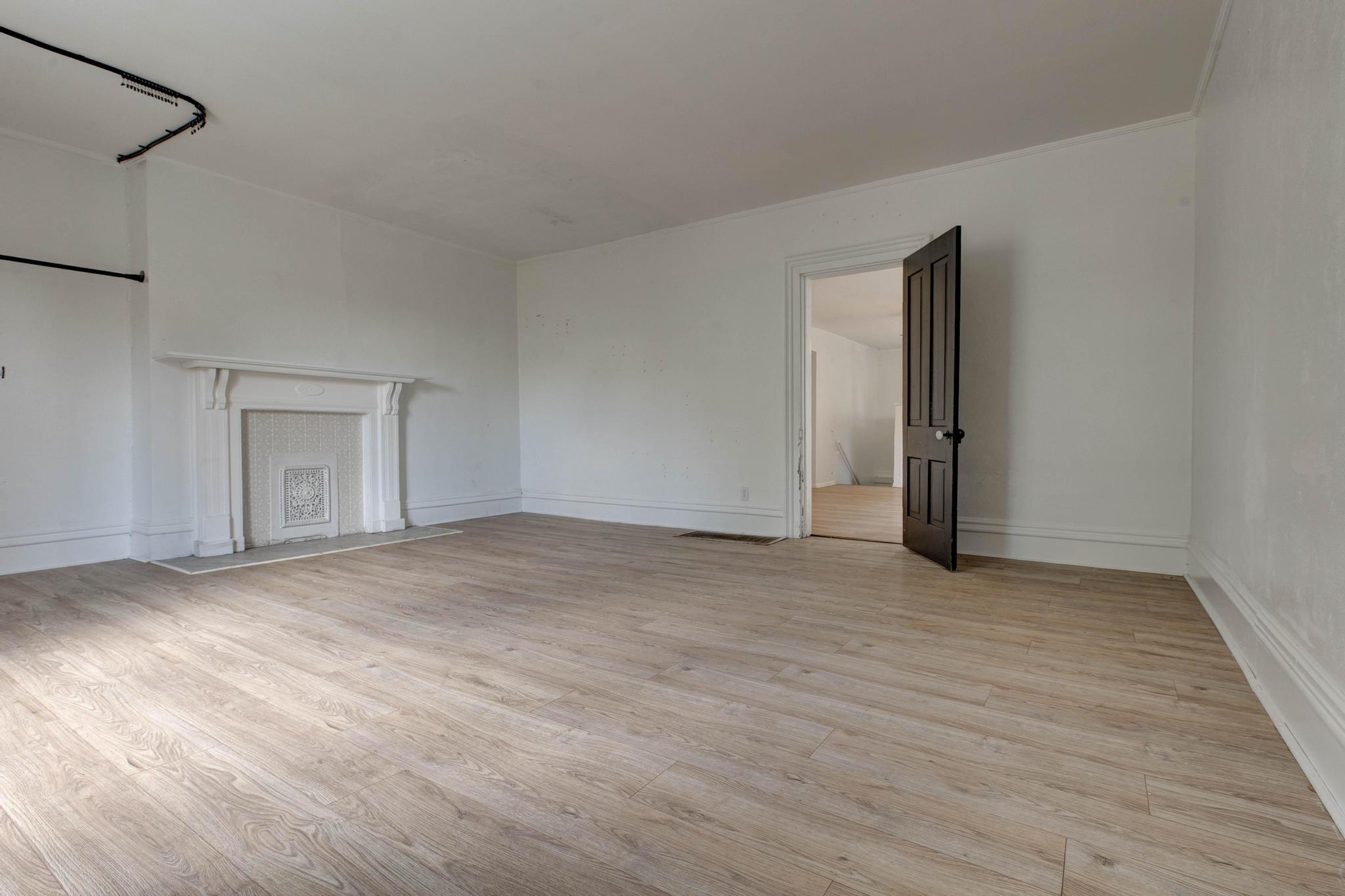 125 Howard Avenue Property Photo 15