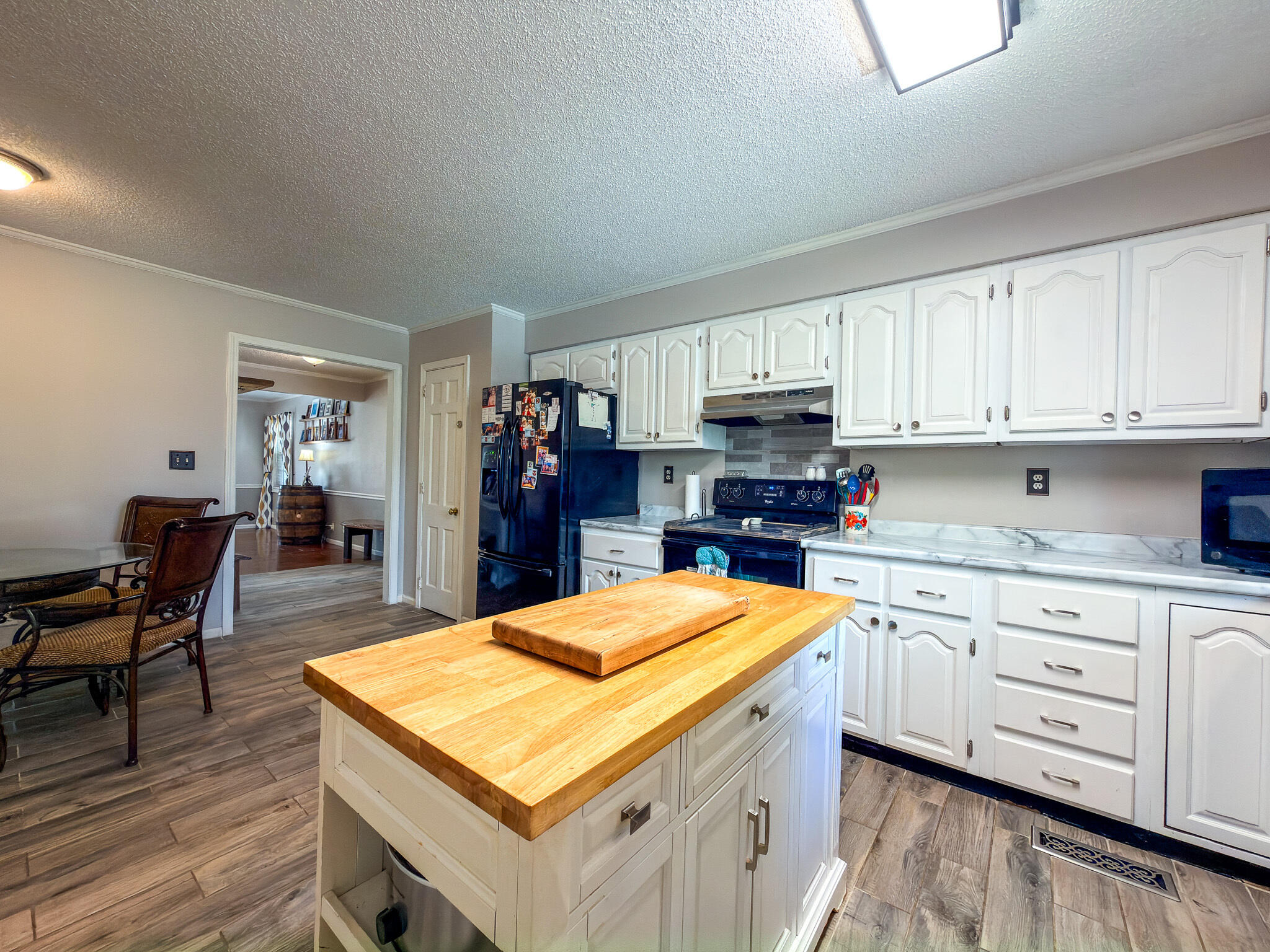 1717 N Friendship Road Property Photo 9