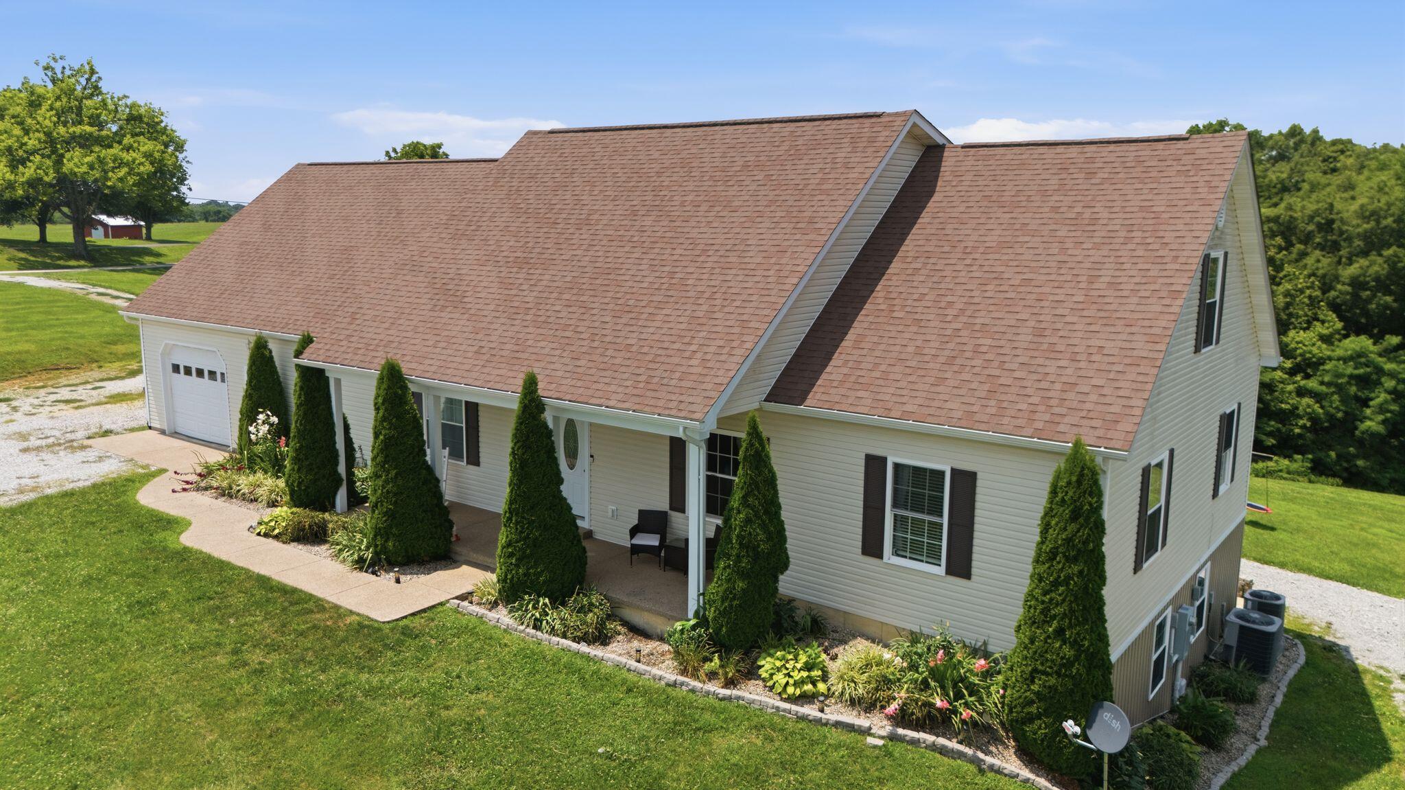 3965 Highway 127 Property Photo 1