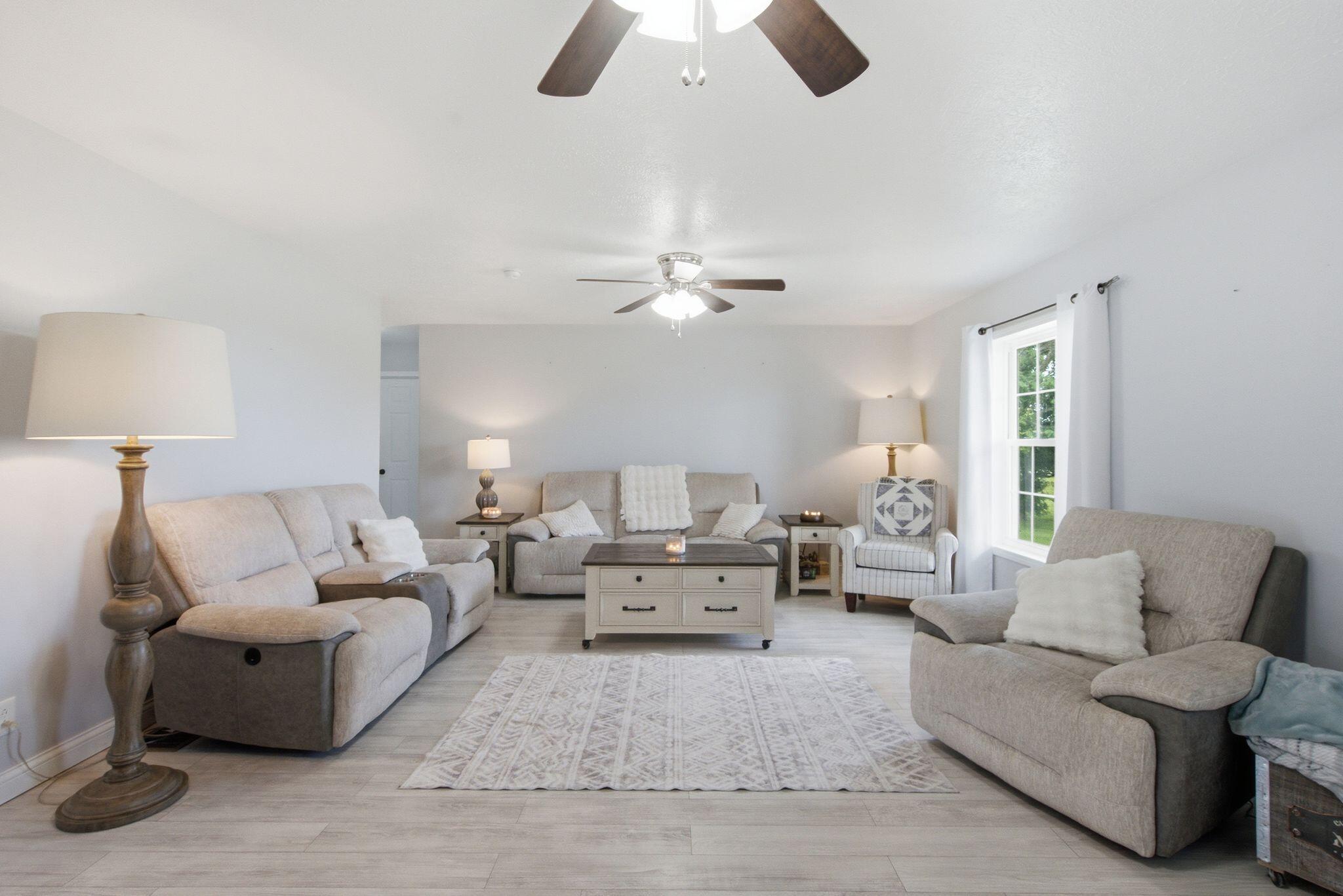 3965 Highway 127 Property Photo 5