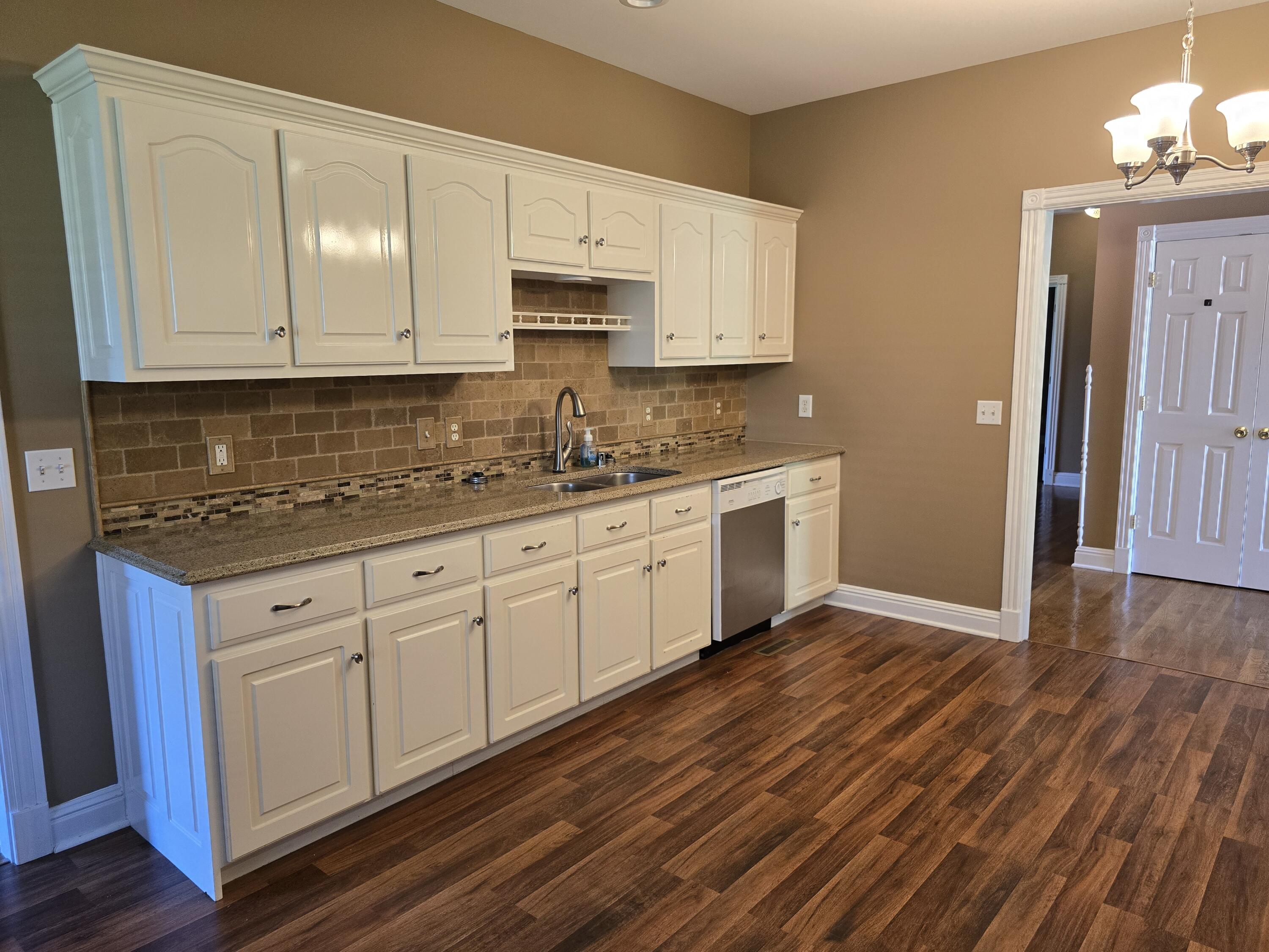 709 Hackney Court Property Photo 15