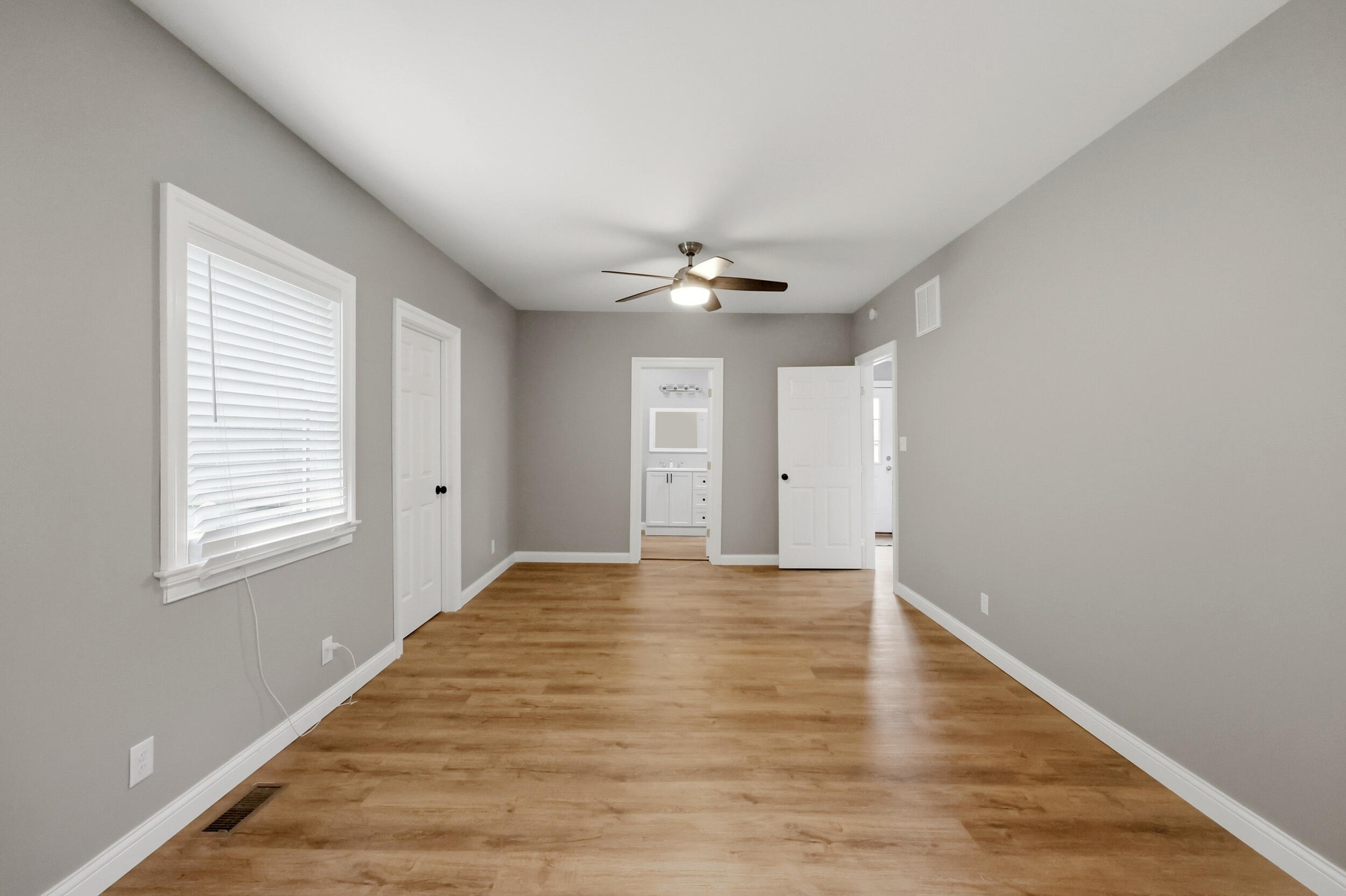 418 S Elmarch Avenue Property Photo 22