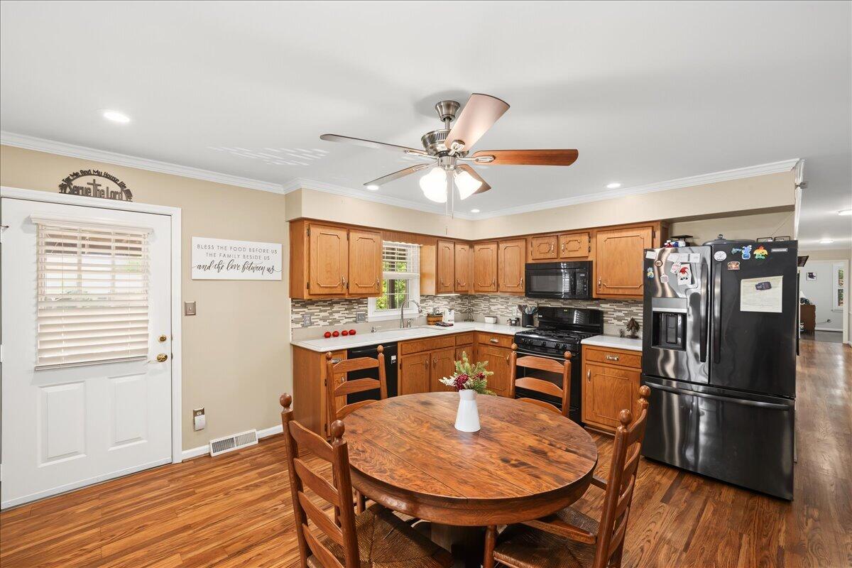 102 Dogwood Drive Property Photo 14