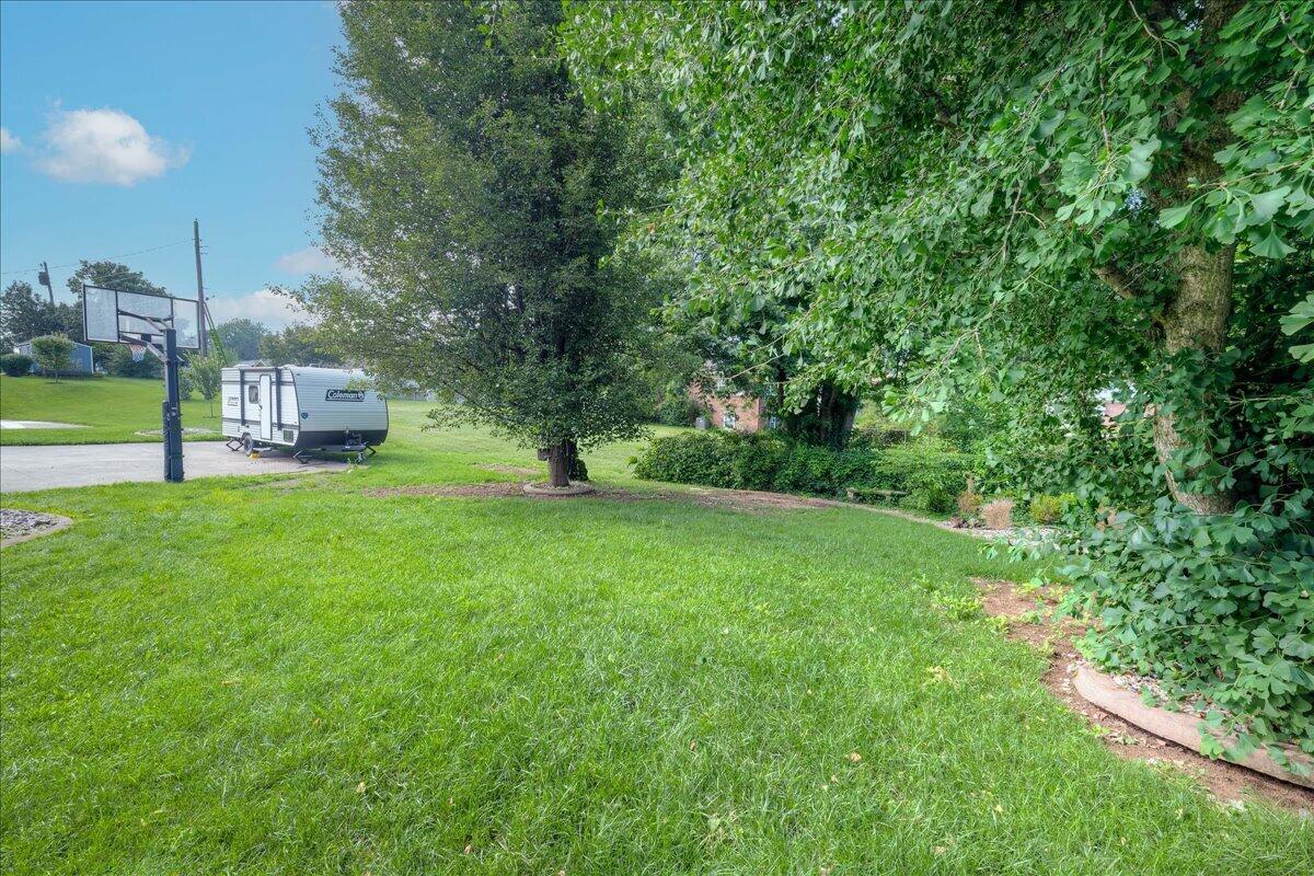 102 Dogwood Drive Property Photo 45