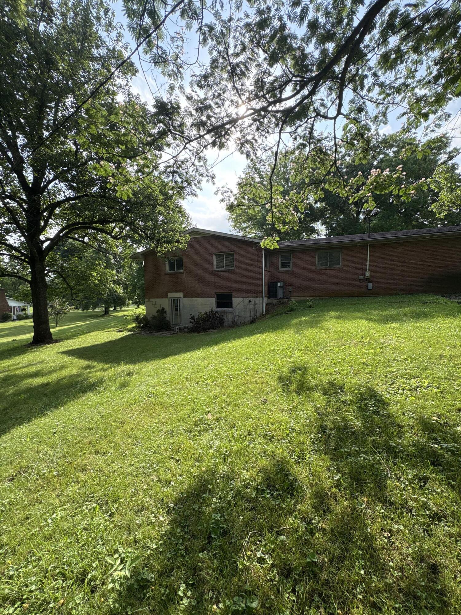 3489 Us-62 Property Photo 17