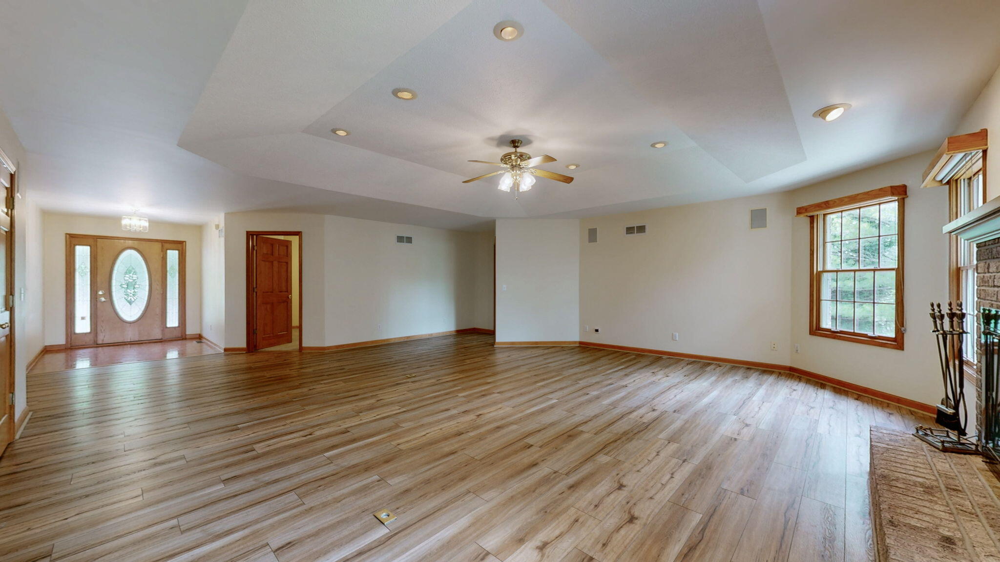839 Summit Point Property Photo 5