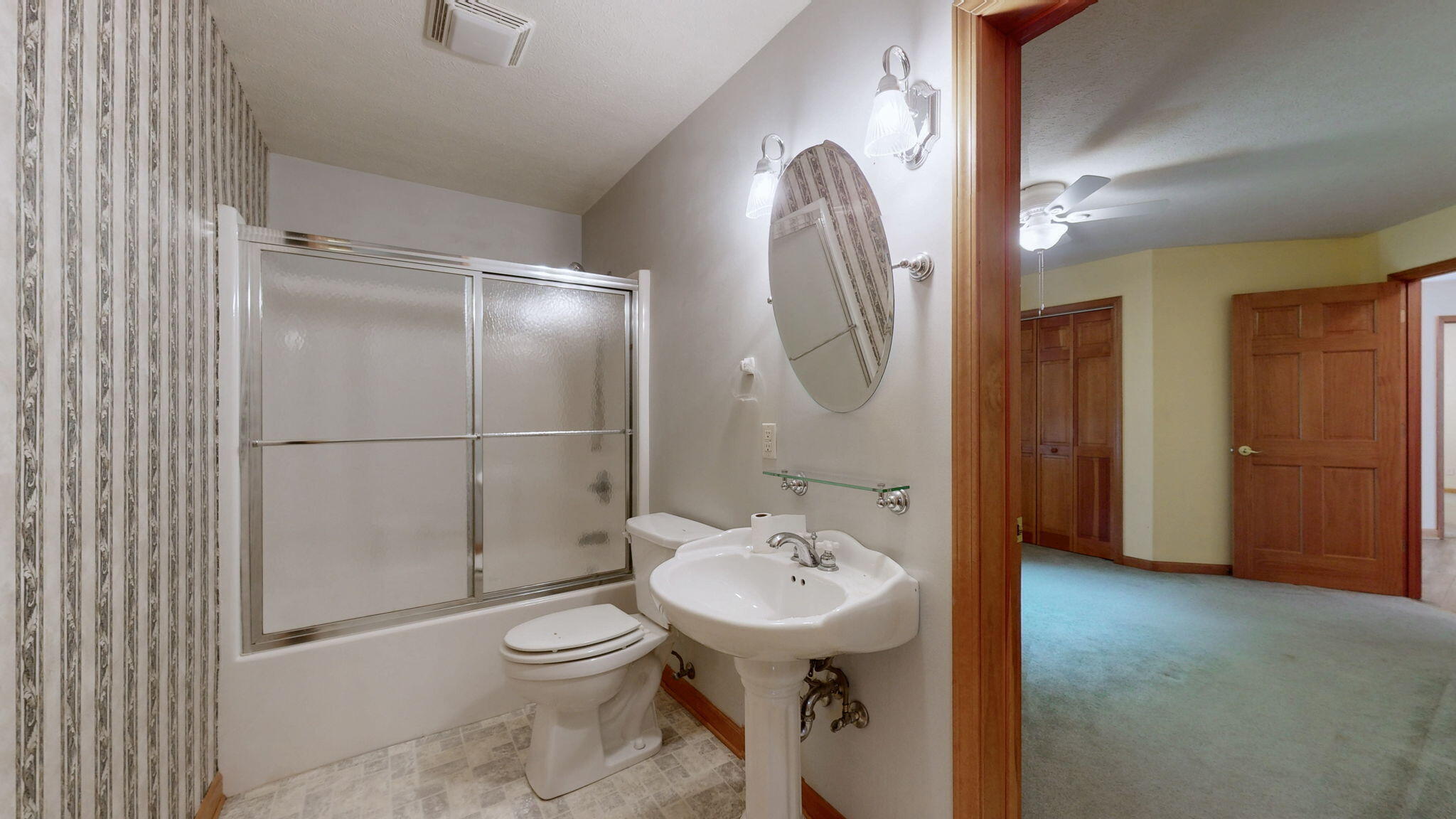 839 Summit Point Property Photo 13