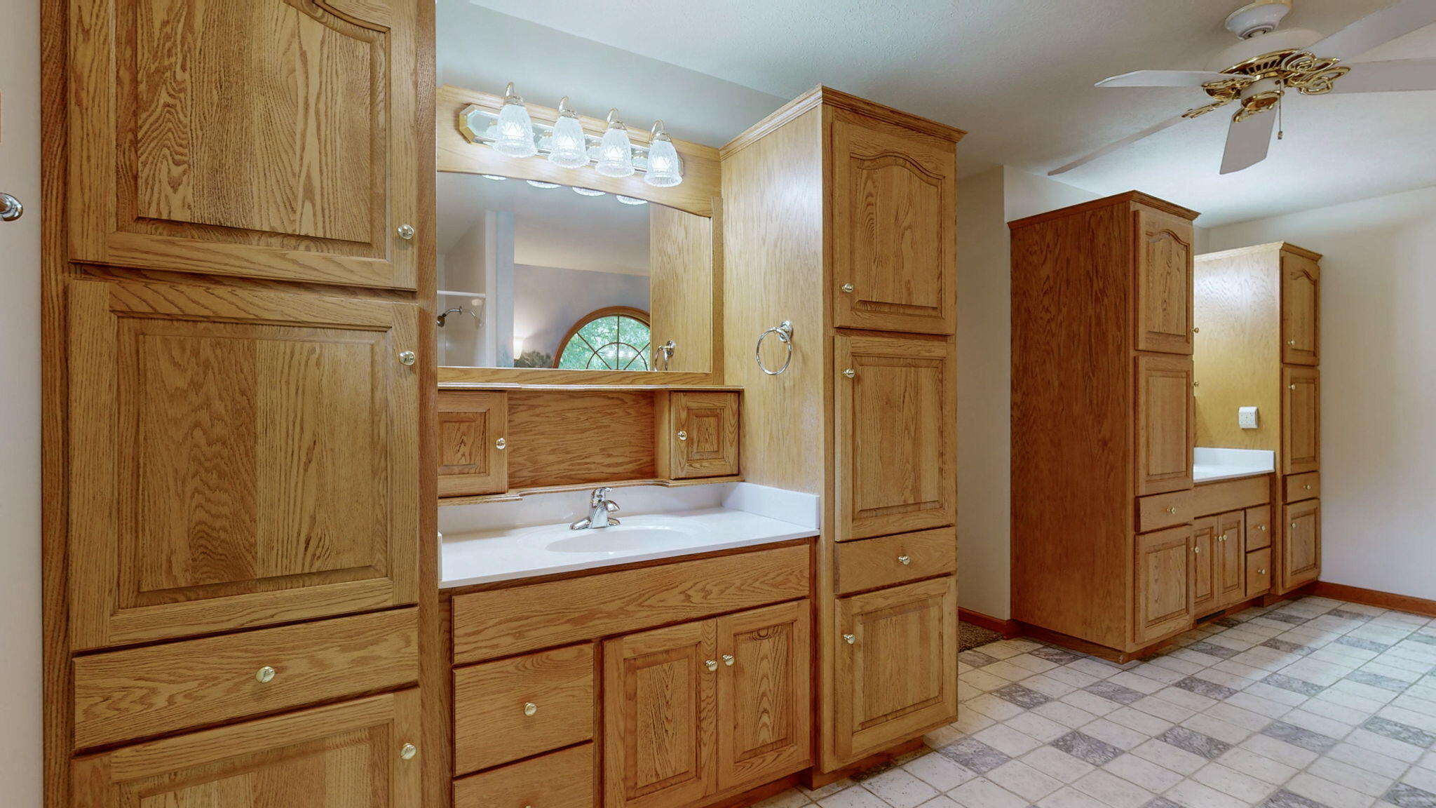 839 Summit Point Property Photo 21