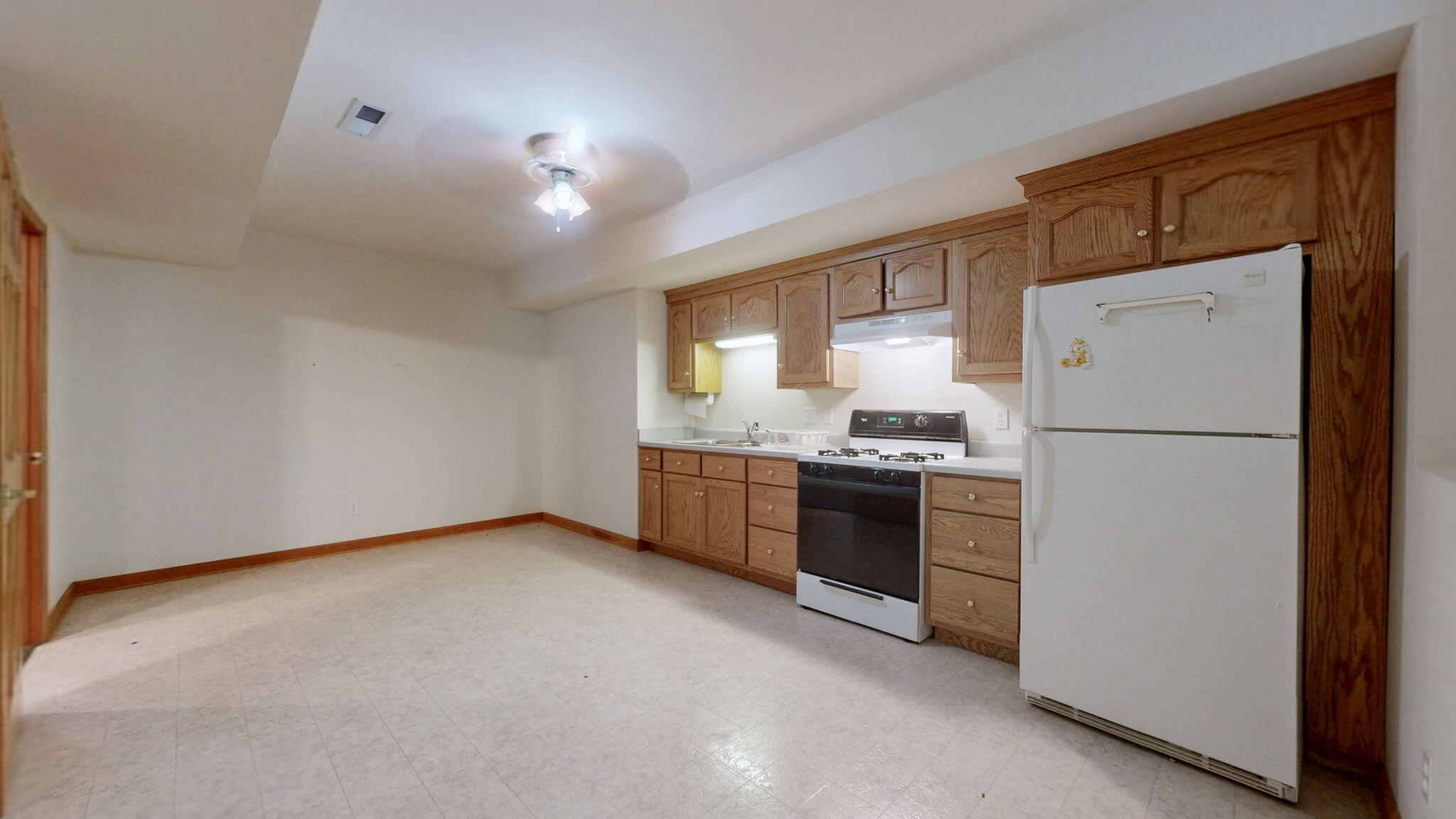 839 Summit Point Property Photo 25