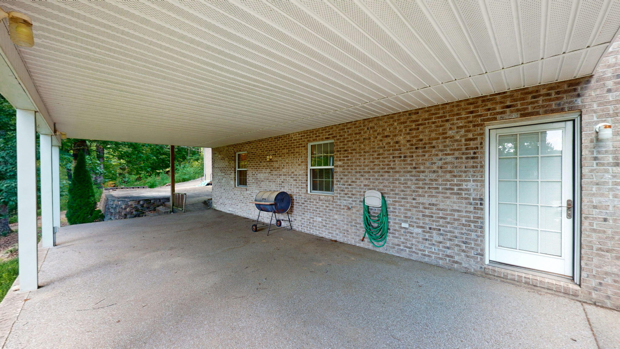 839 Summit Point Property Photo 35