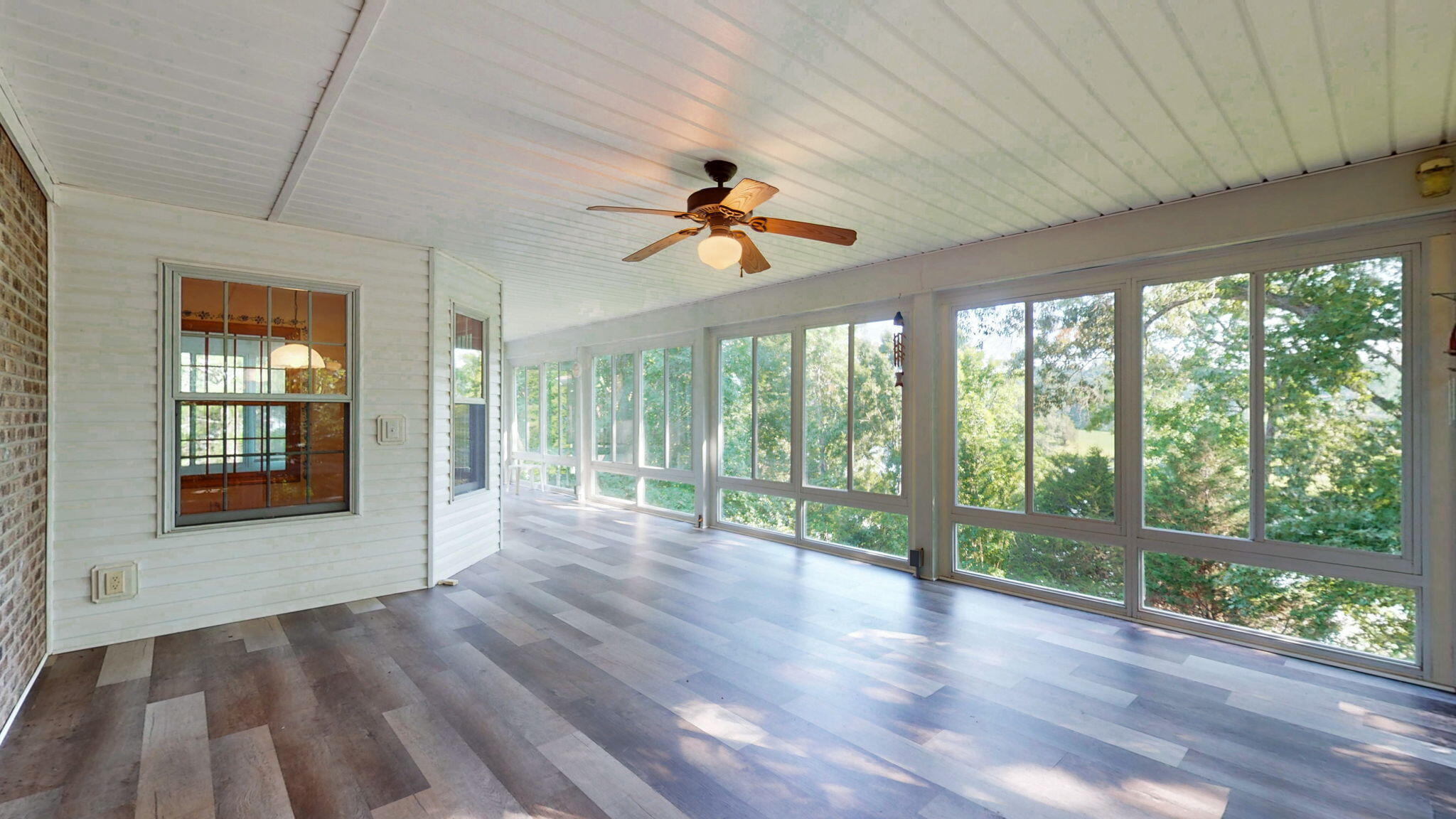 839 Summit Point Property Photo 46