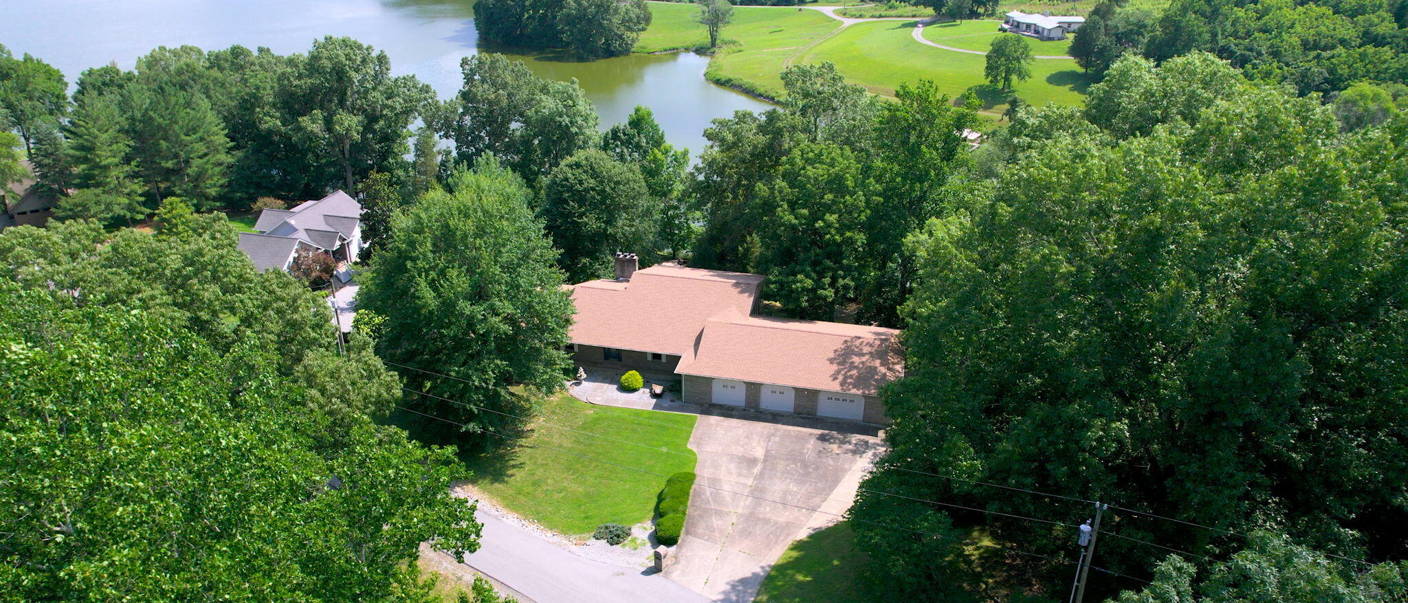 839 Summit Point Property Photo 66