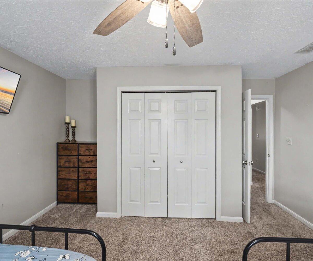 3124 Roundway Down Lane Property Photo 23