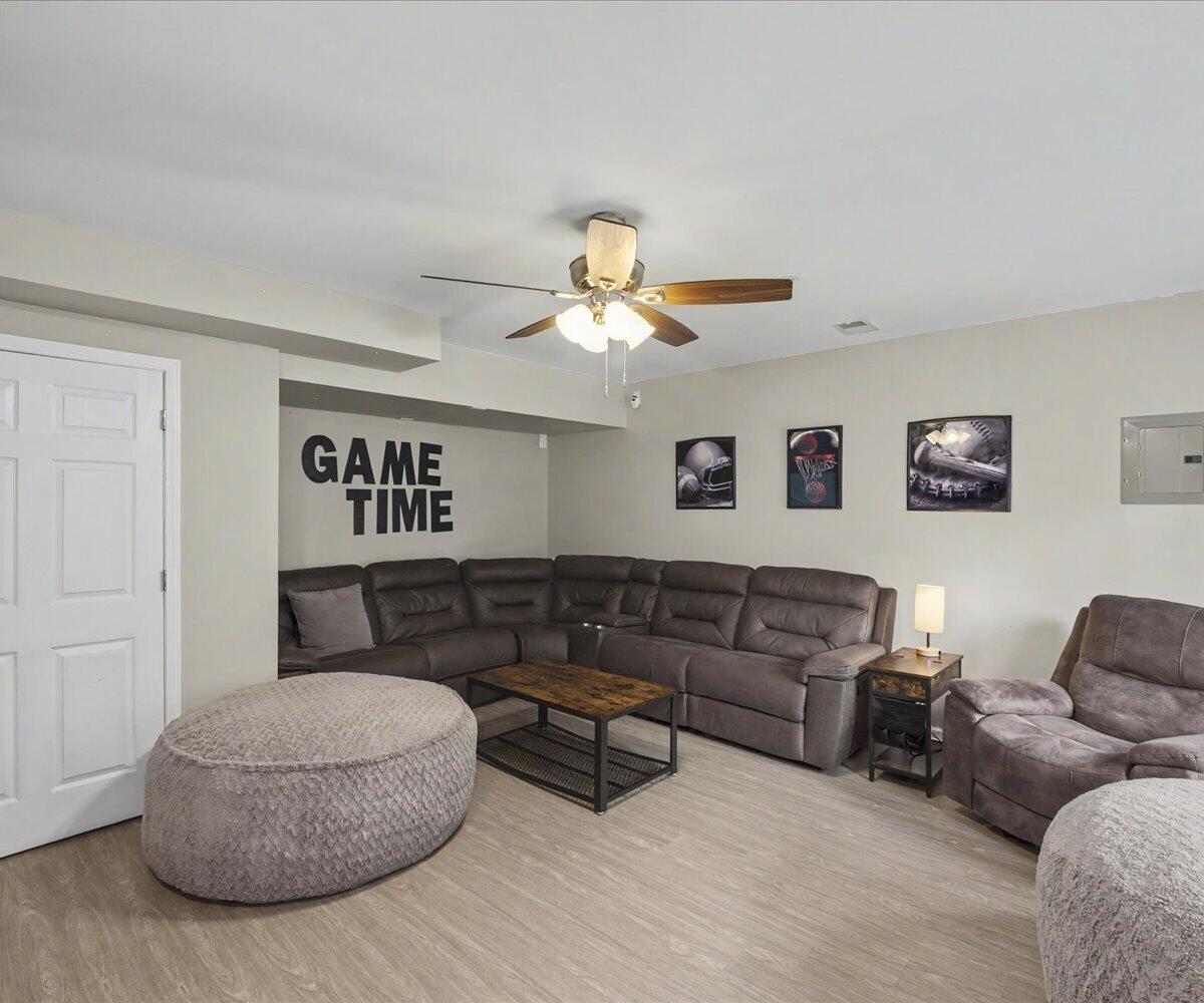 3124 Roundway Down Lane Property Photo 37