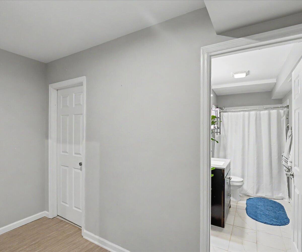 3124 Roundway Down Lane Property Photo 45