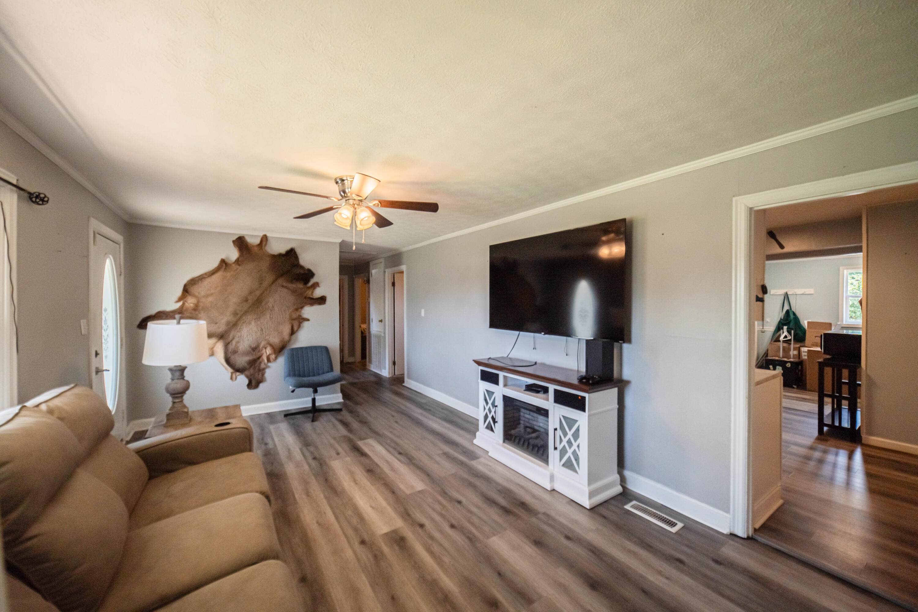 737 6th Avenue Property Photo 8