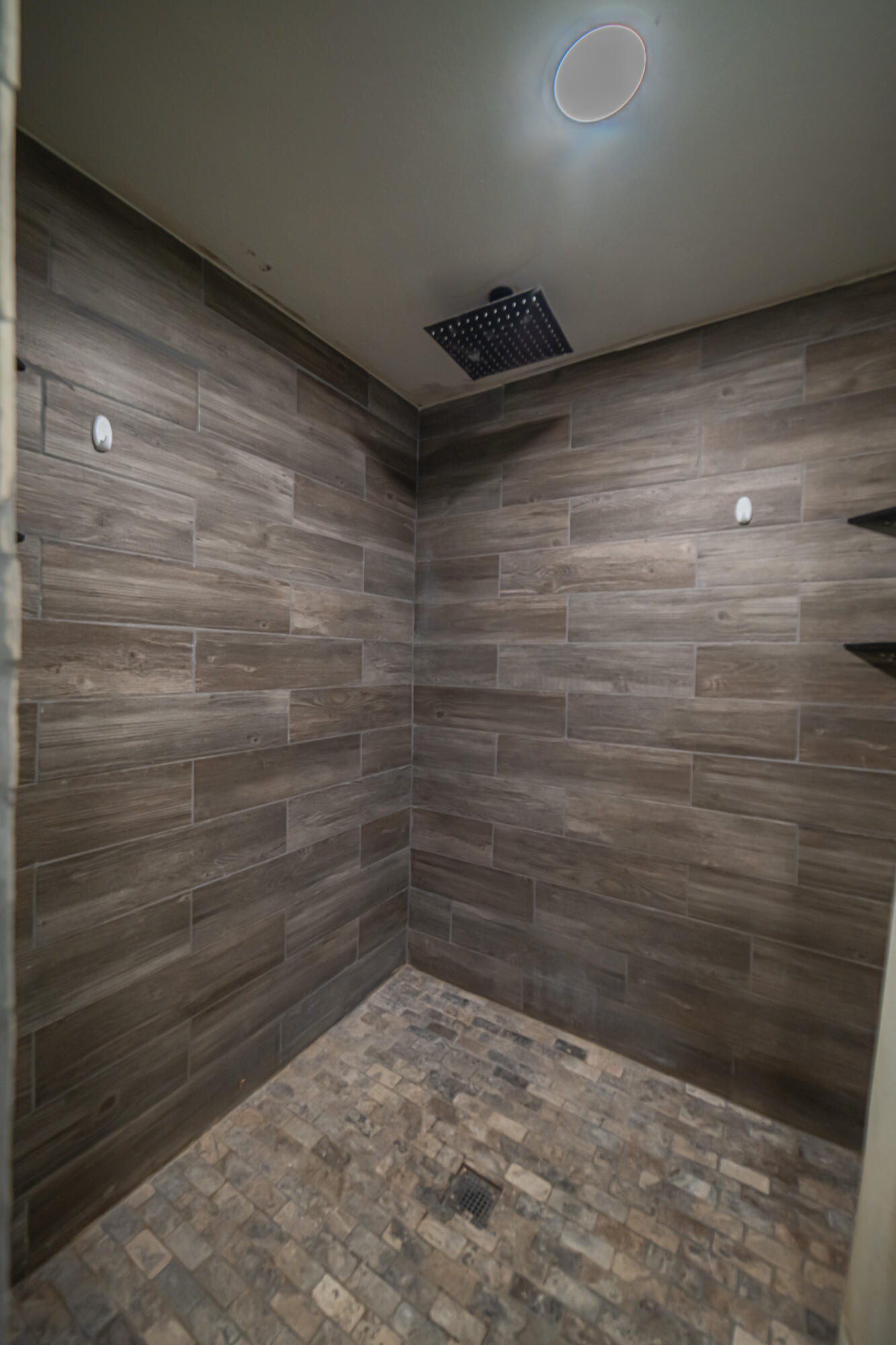 737 6th Avenue Property Photo 29