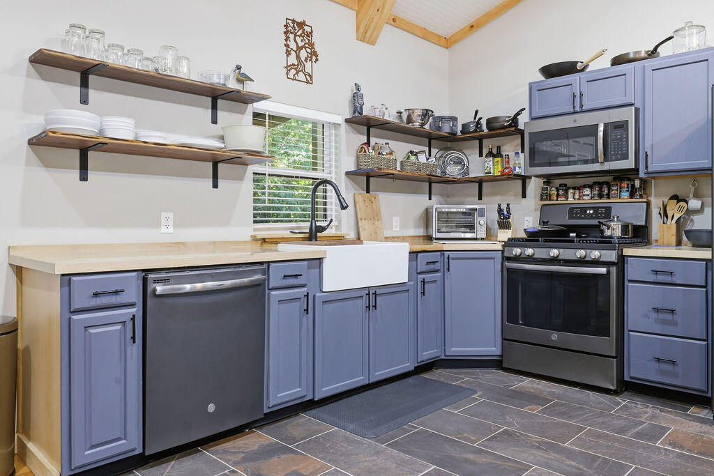 22 Deercrest Lane Property Photo 8