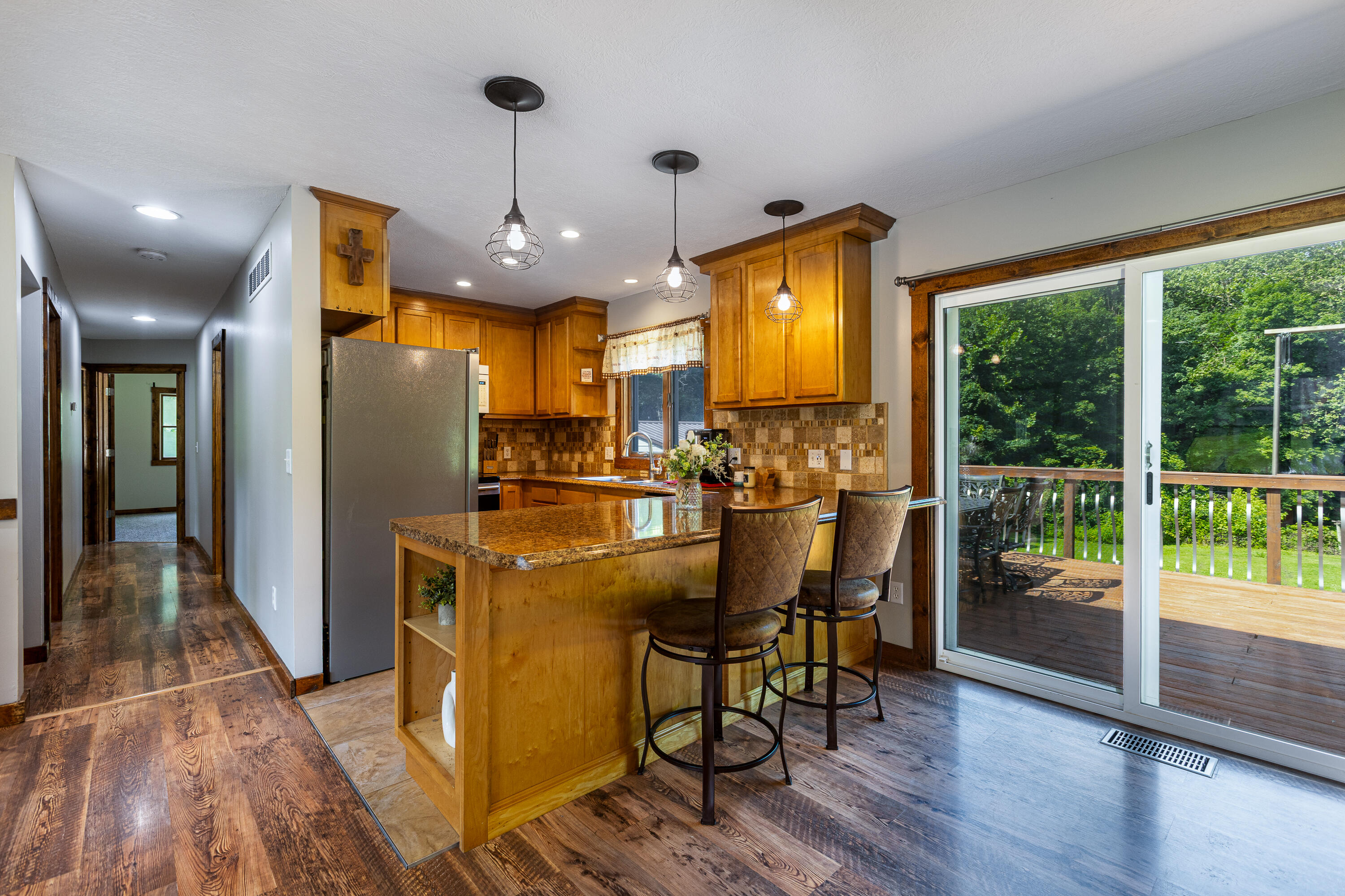 1417 North Bend Road Property Photo 6
