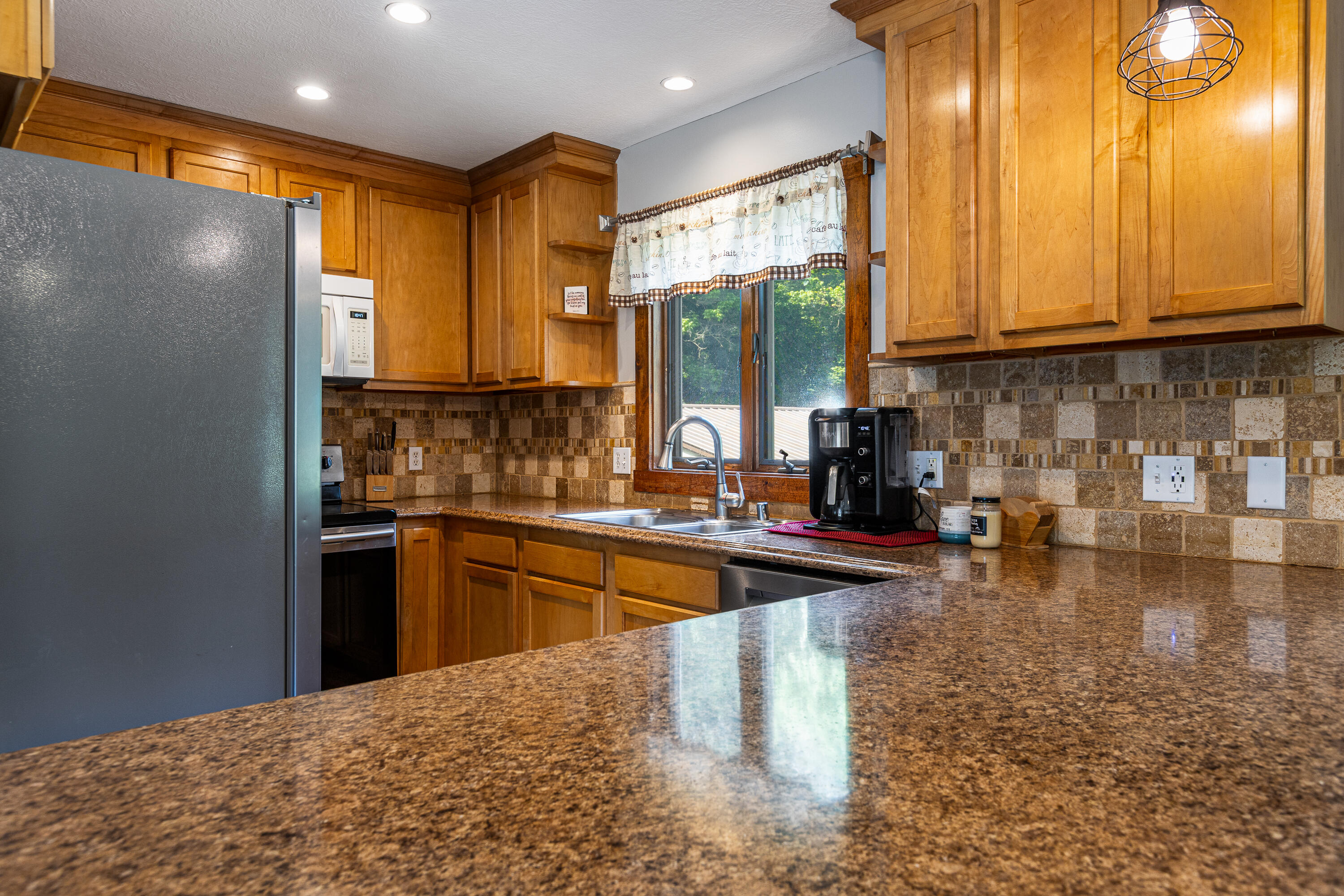 1417 North Bend Road Property Photo 7