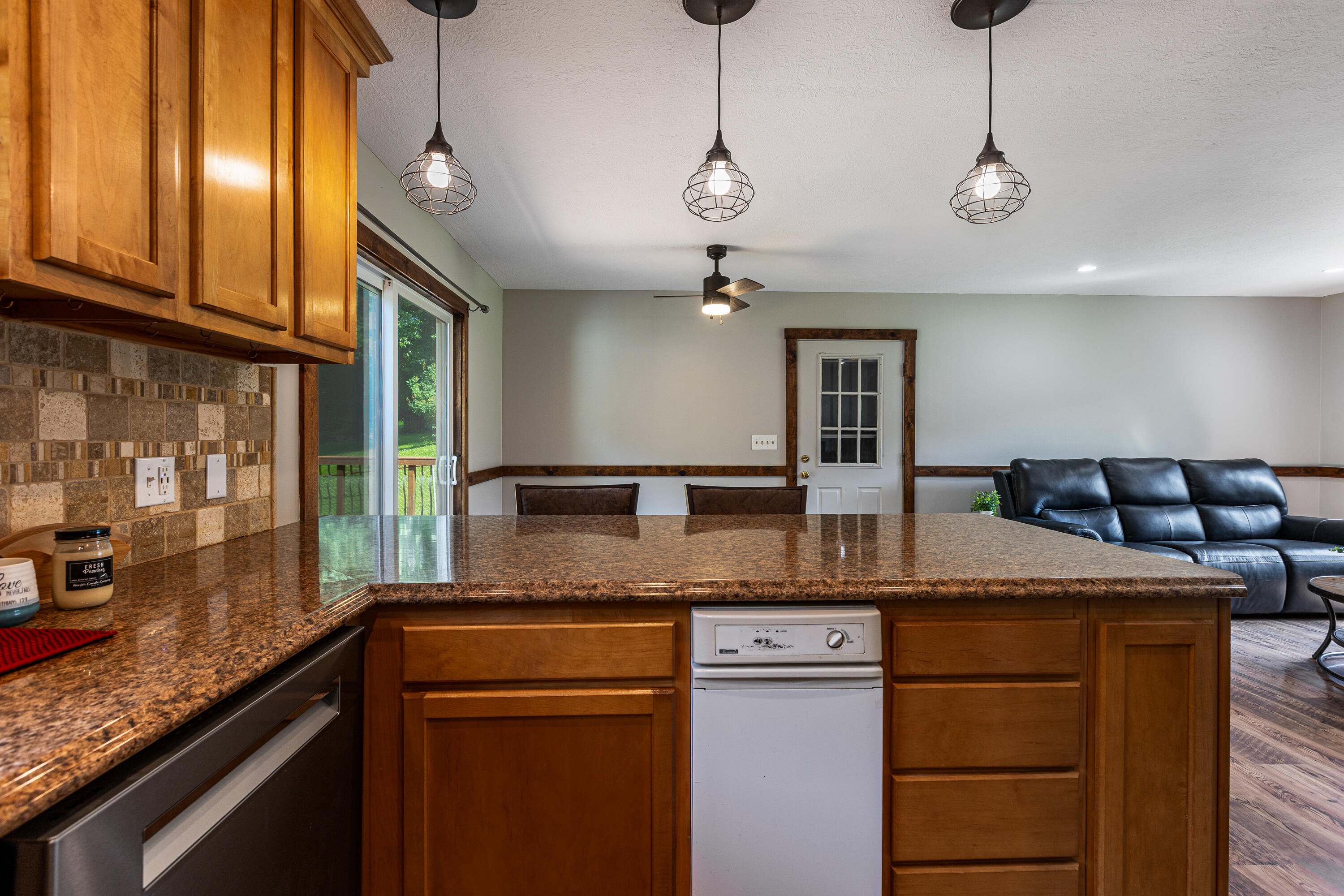 1417 North Bend Road Property Photo 10