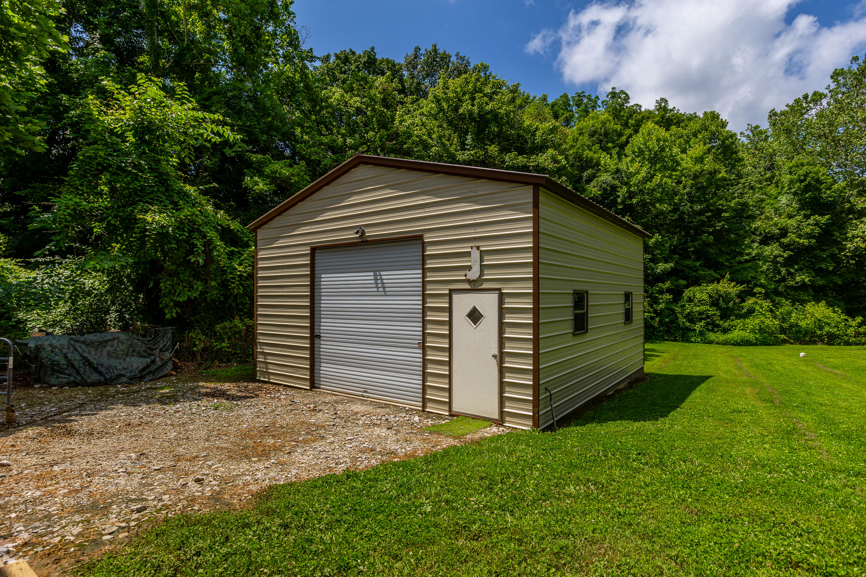 1417 North Bend Road Property Photo 41
