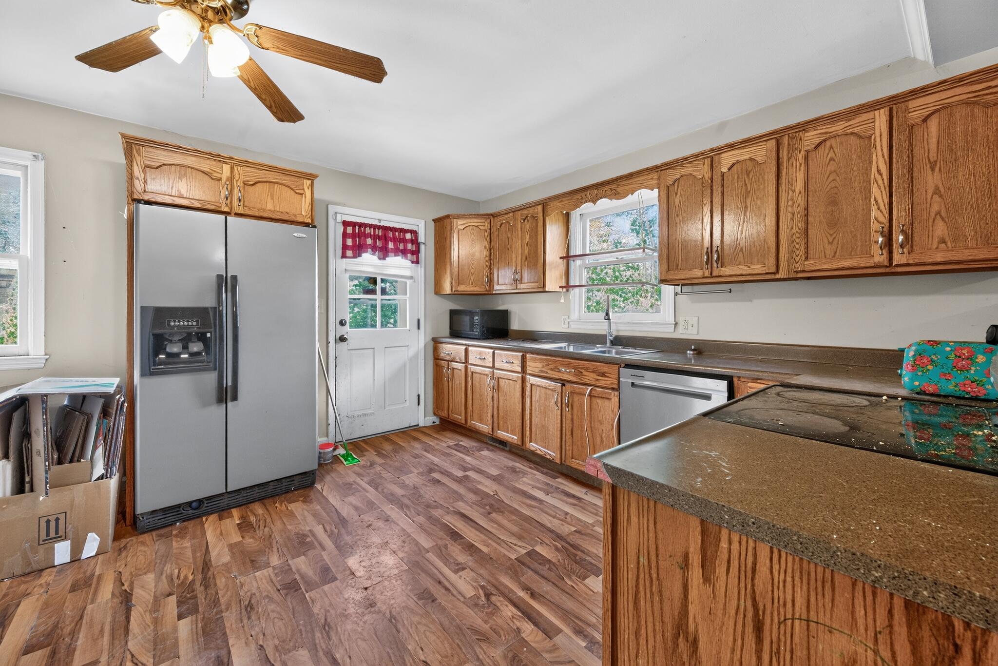 147 Rosemont Drive Property Photo 8