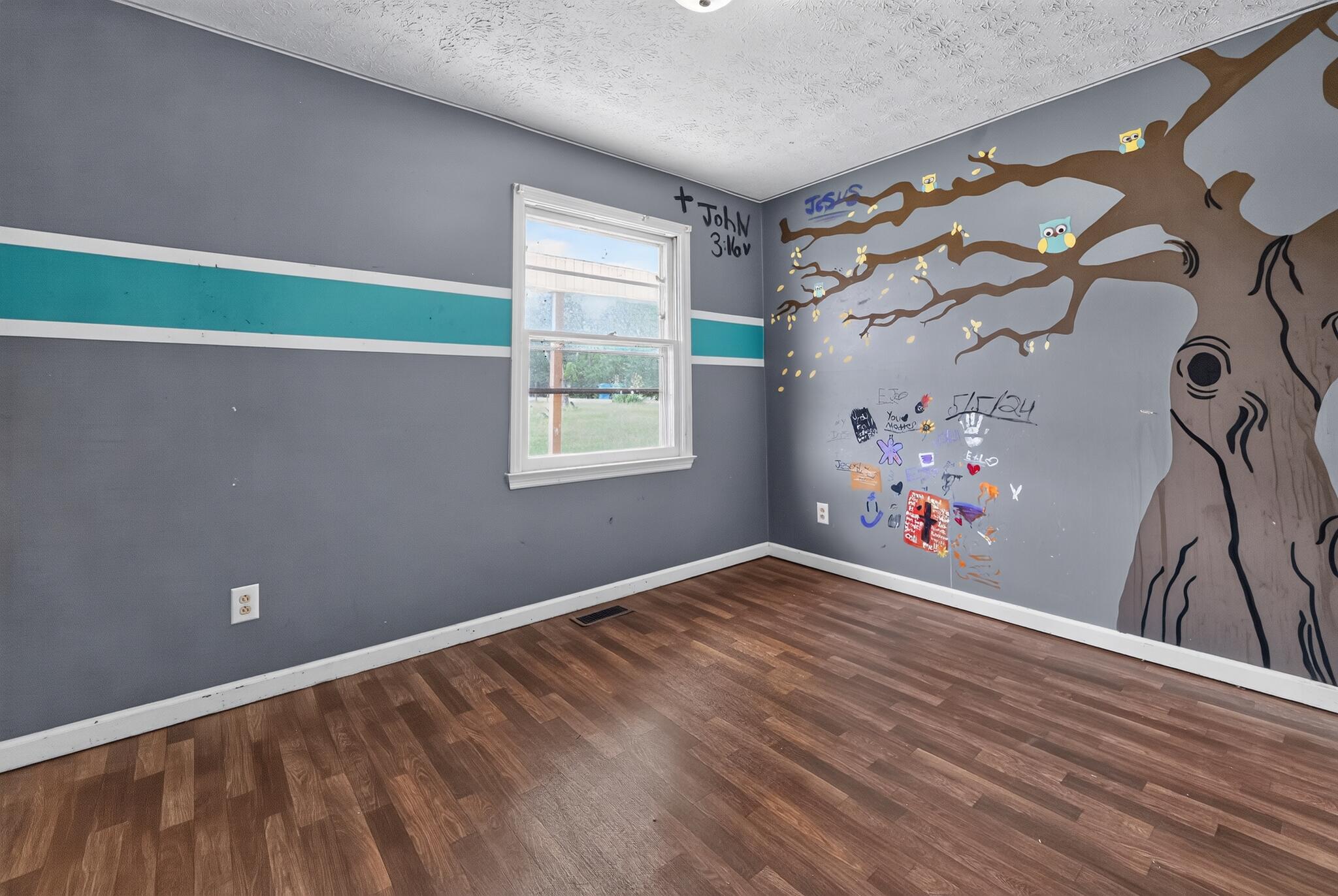 147 Rosemont Drive Property Photo 12