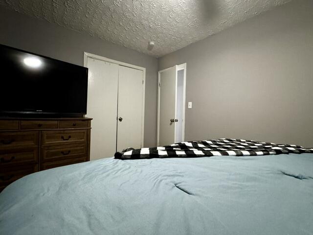 1010 W Chester Property Photo 15