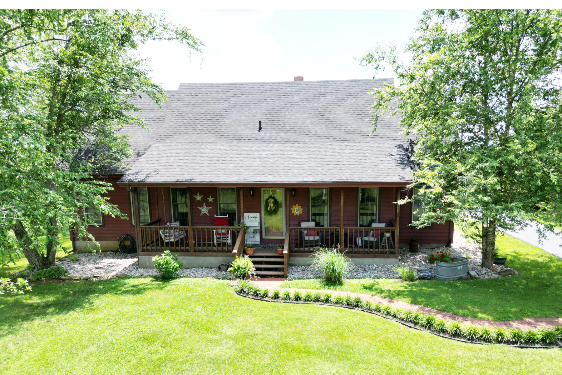 2790 Van Thompson Road Property Photo 1