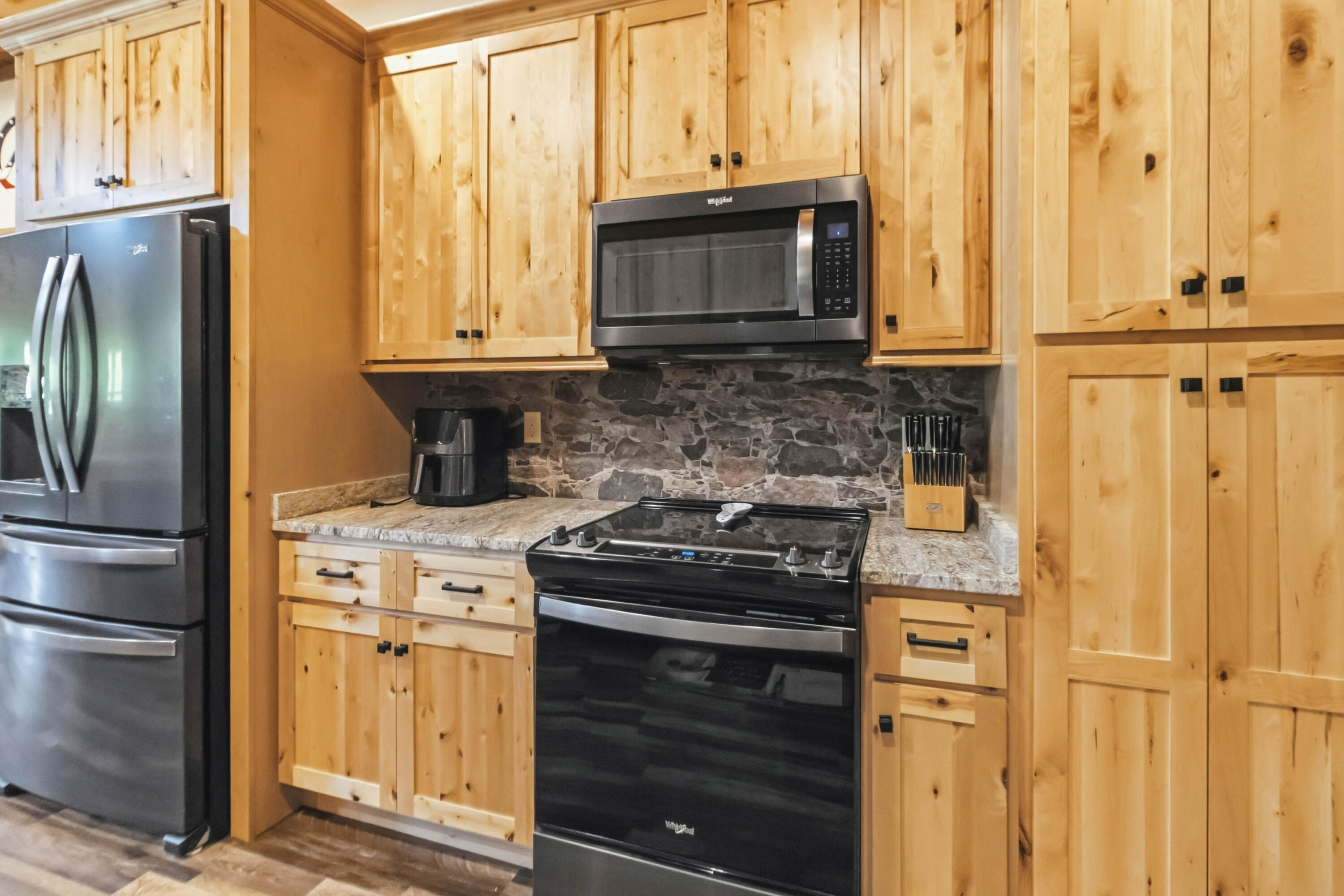 483 Kimber Drive Property Photo 33