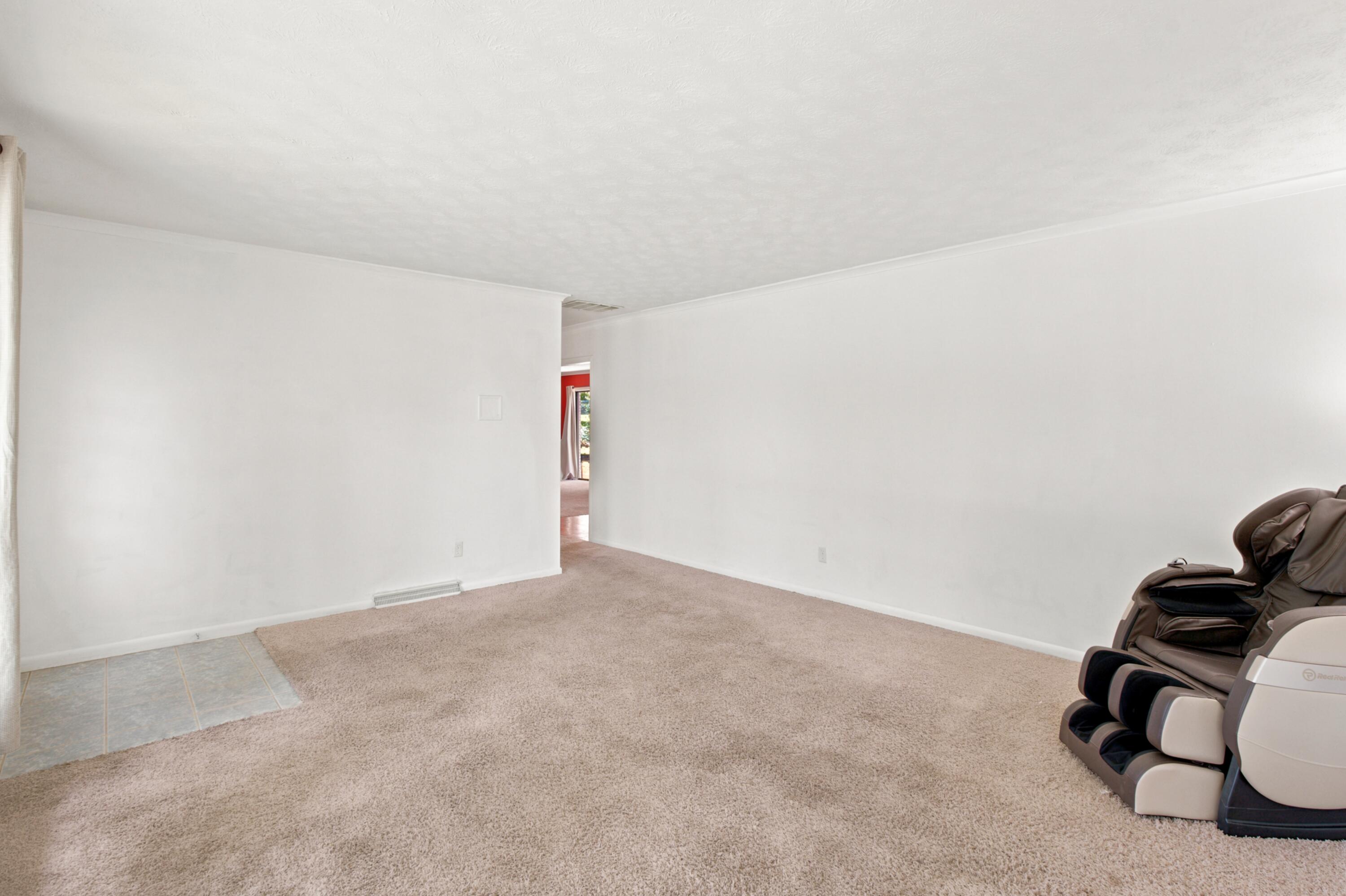 225 Nickell Heights Road Property Photo 4