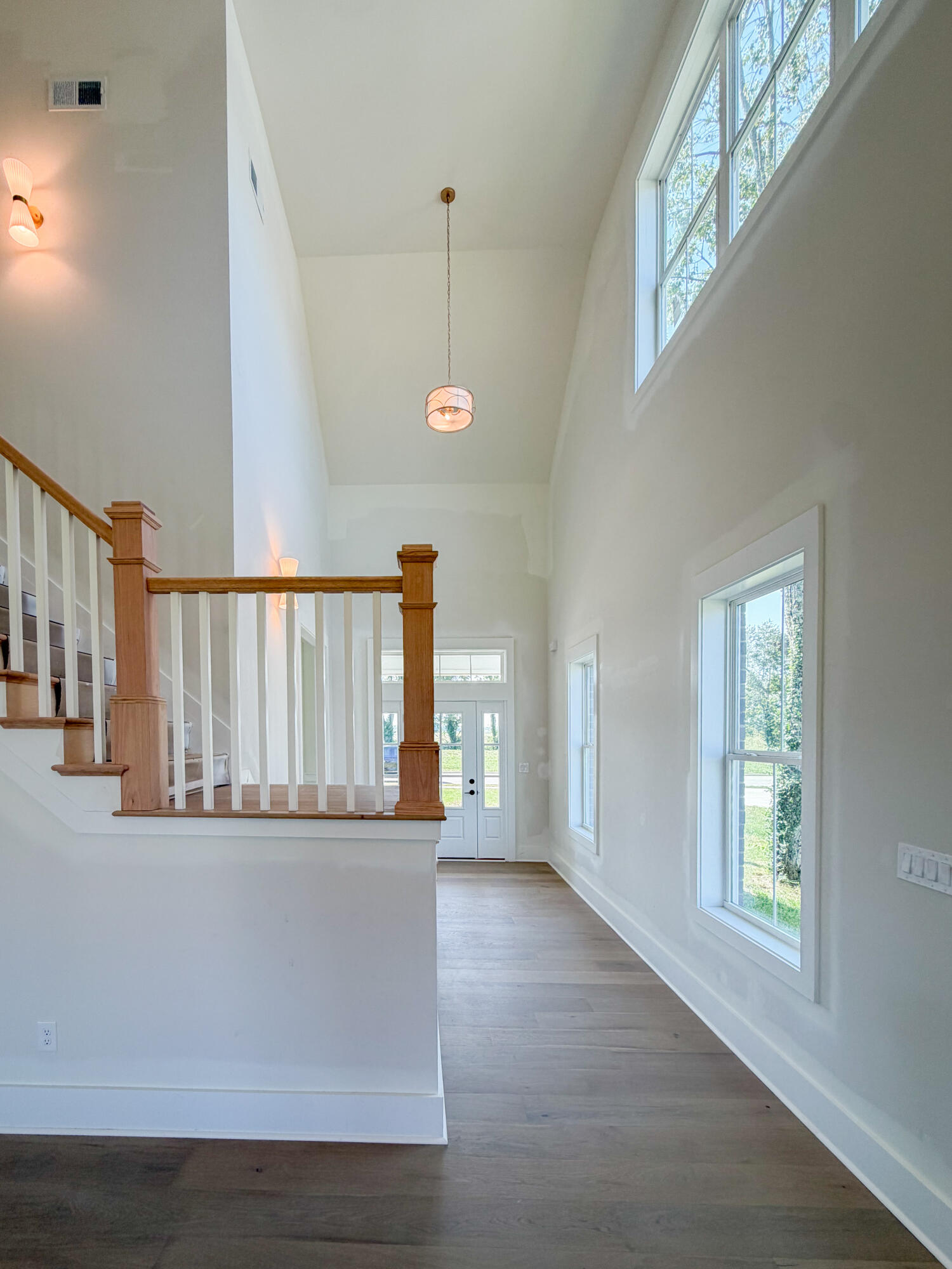 225 Madison Avenue Property Photo 12