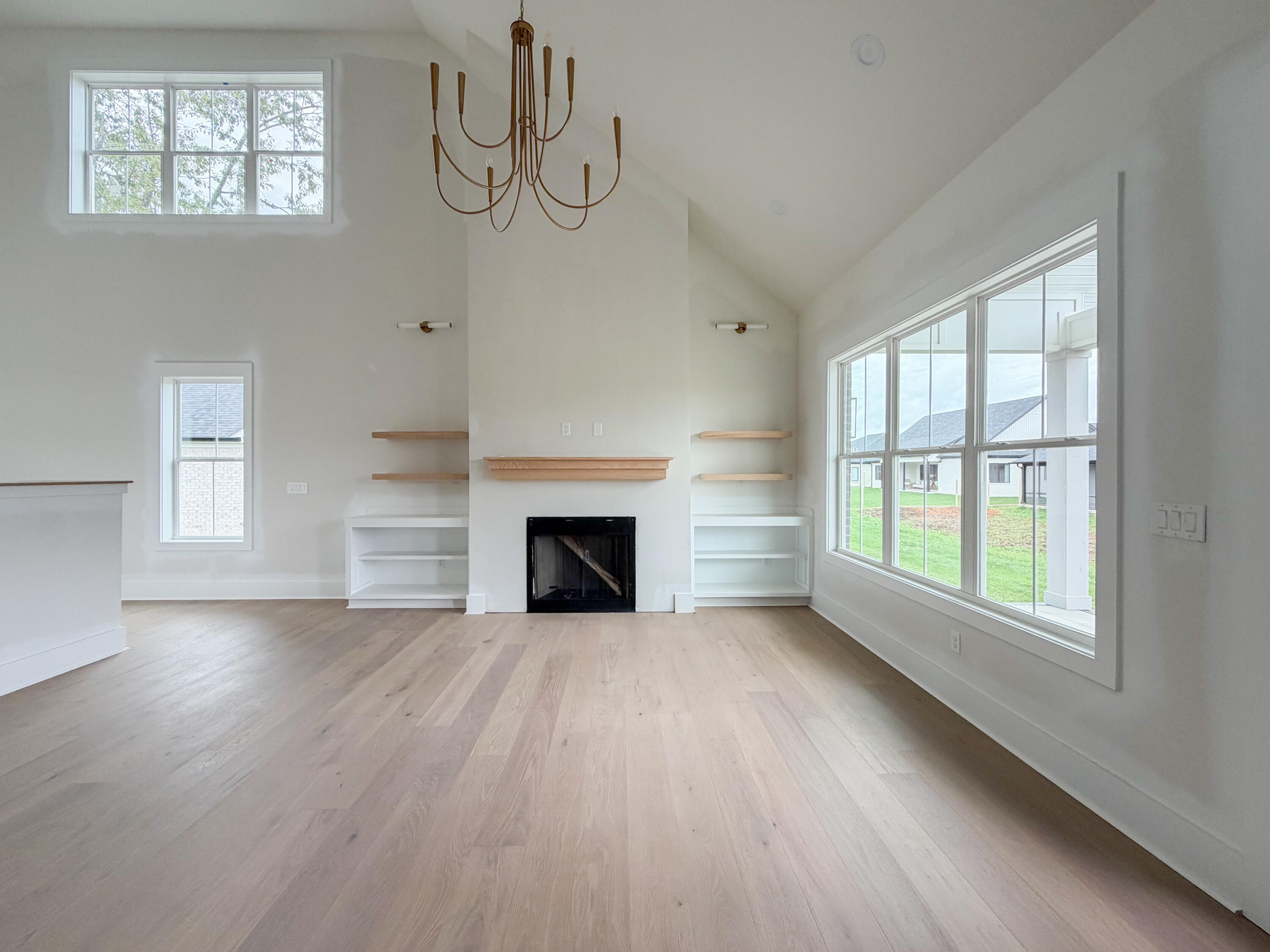 225 Madison Avenue Property Photo 15