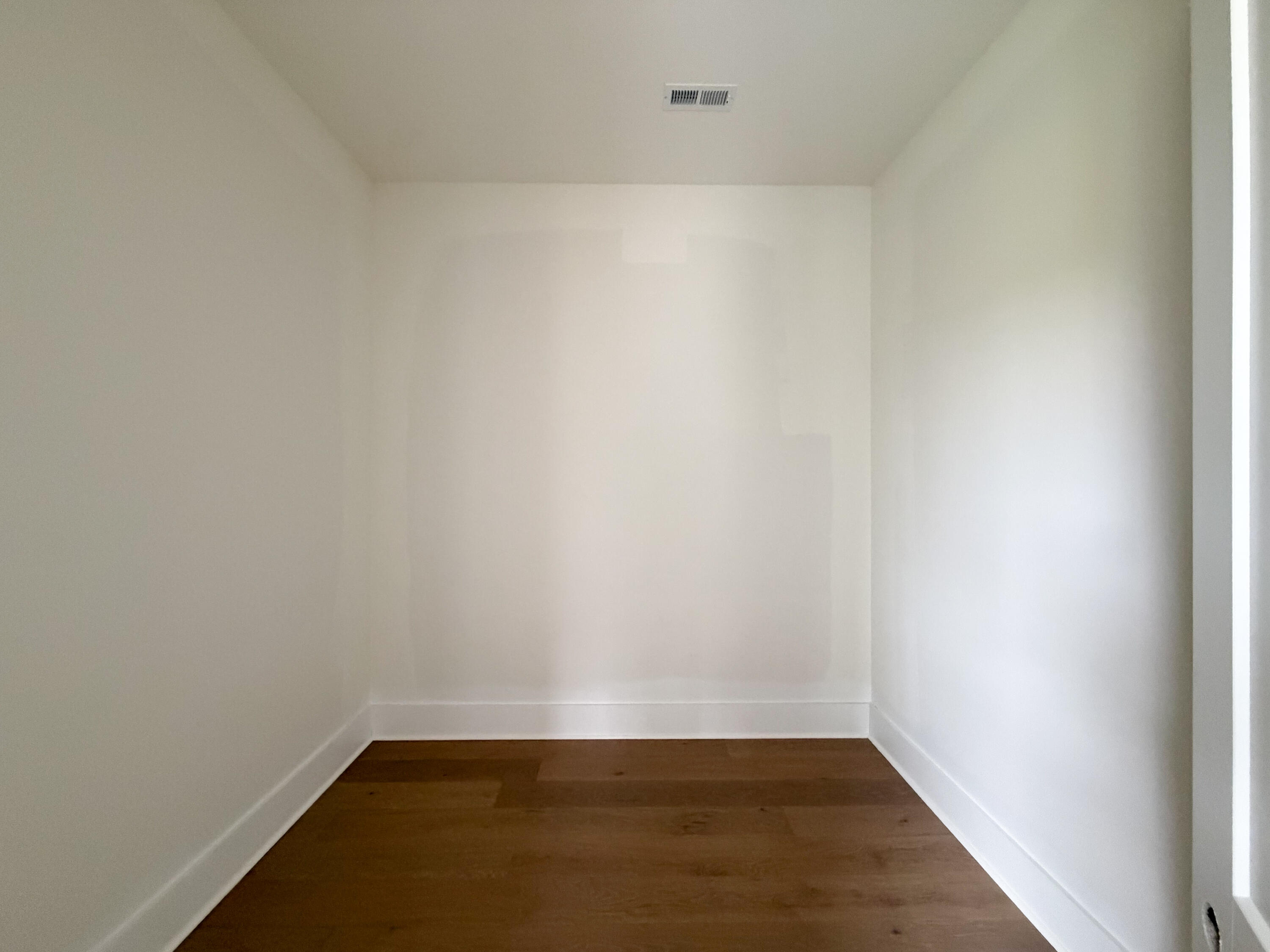 225 Madison Avenue Property Photo 21
