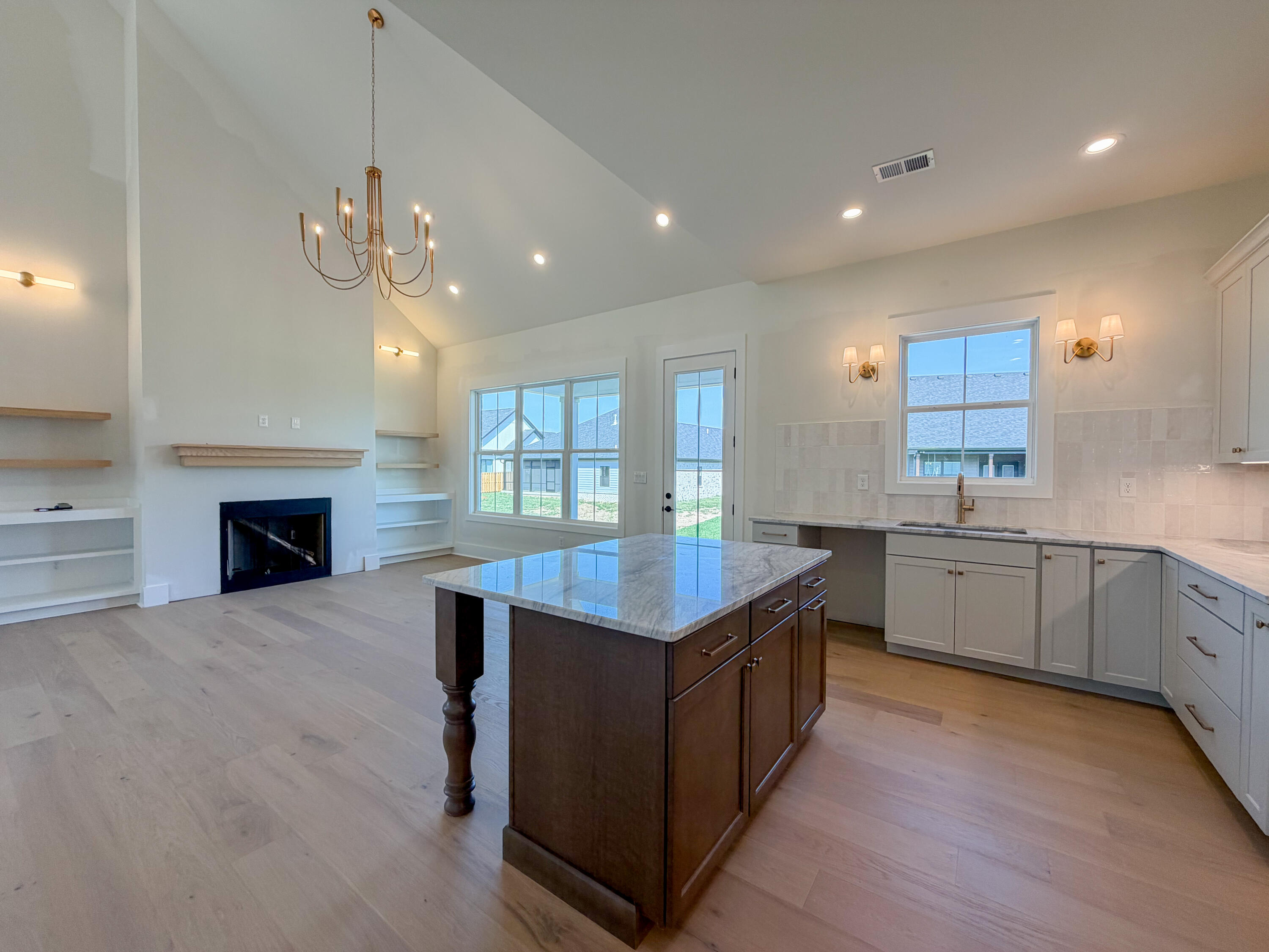 225 Madison Avenue Property Photo 23