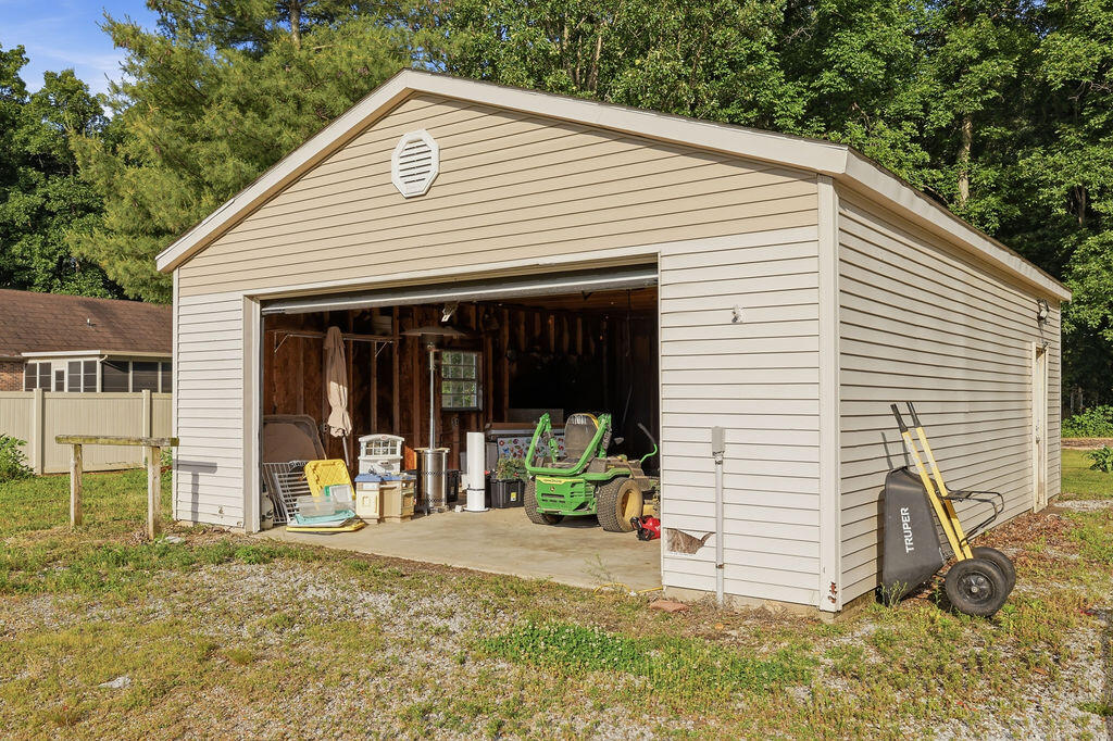 6280 Ingleside Road Property Photo 24