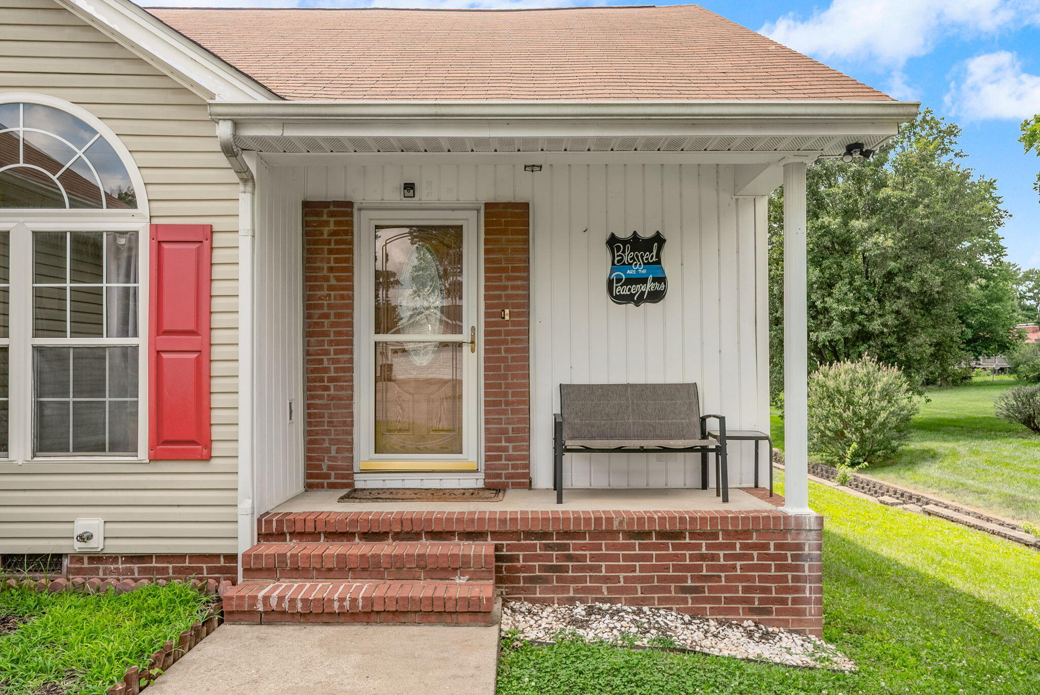 119 Carriage Way Property Photo 3