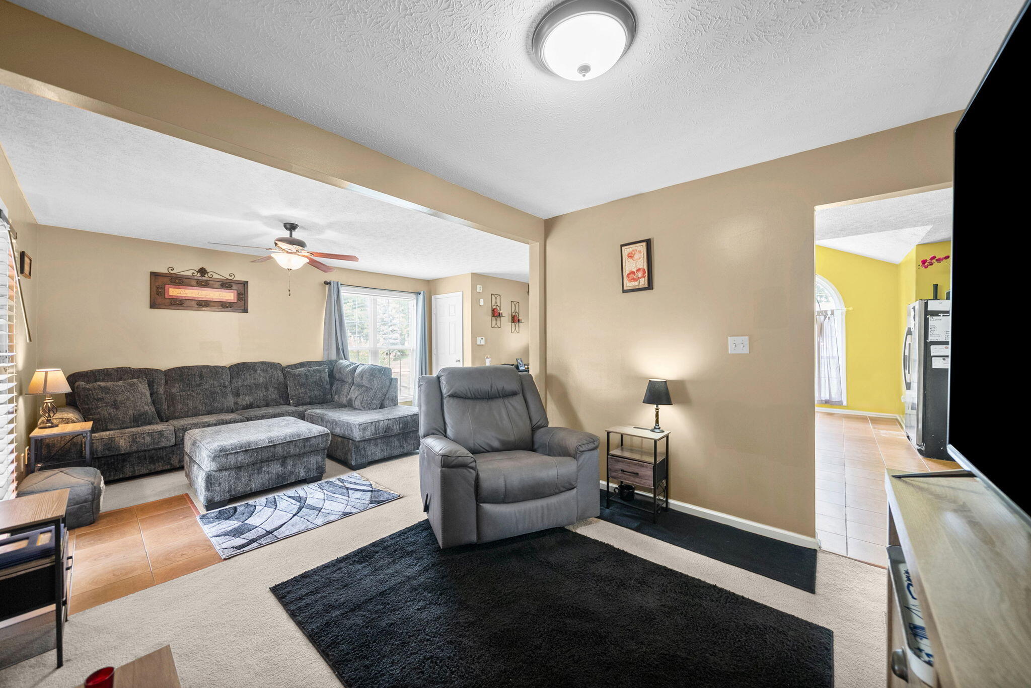 119 Carriage Way Property Photo 8