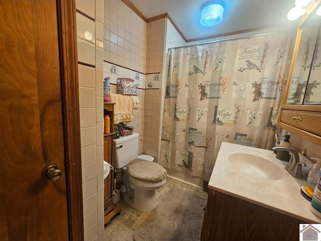 104 Cherry Laurel Lane Property Photo 9