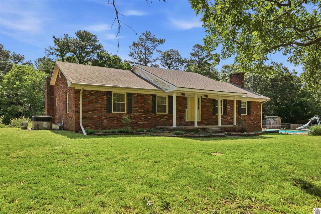 948 Kendall Road Property Photo 2