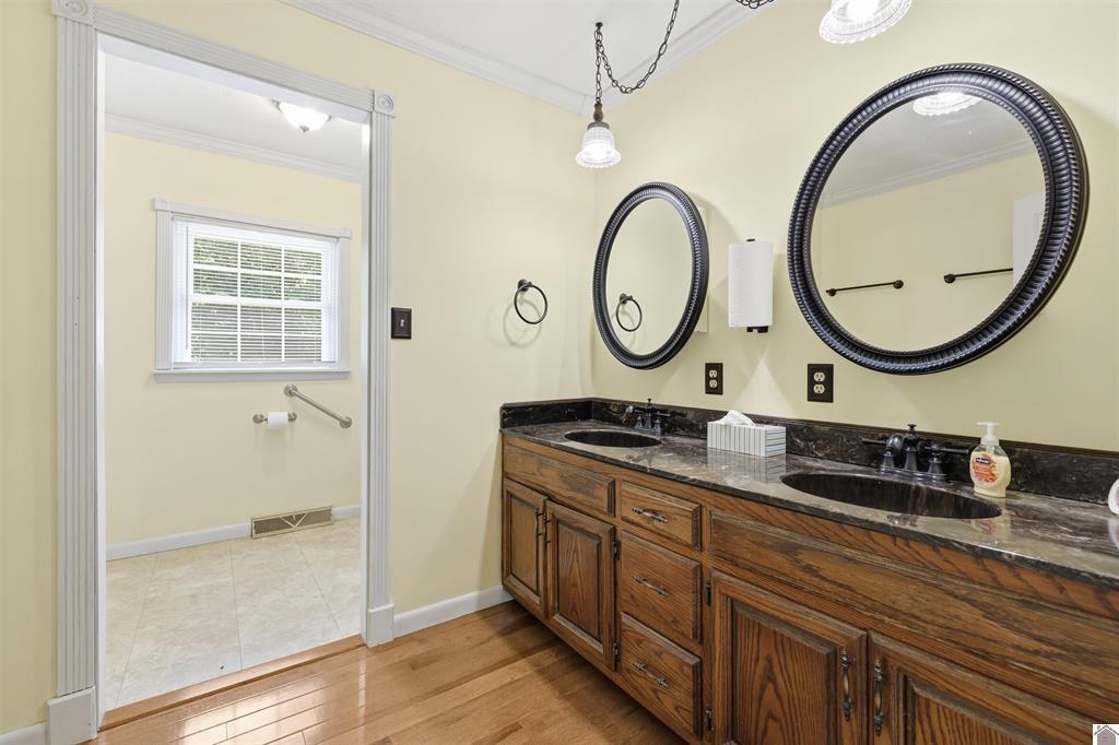 948 Kendall Road Property Photo 27