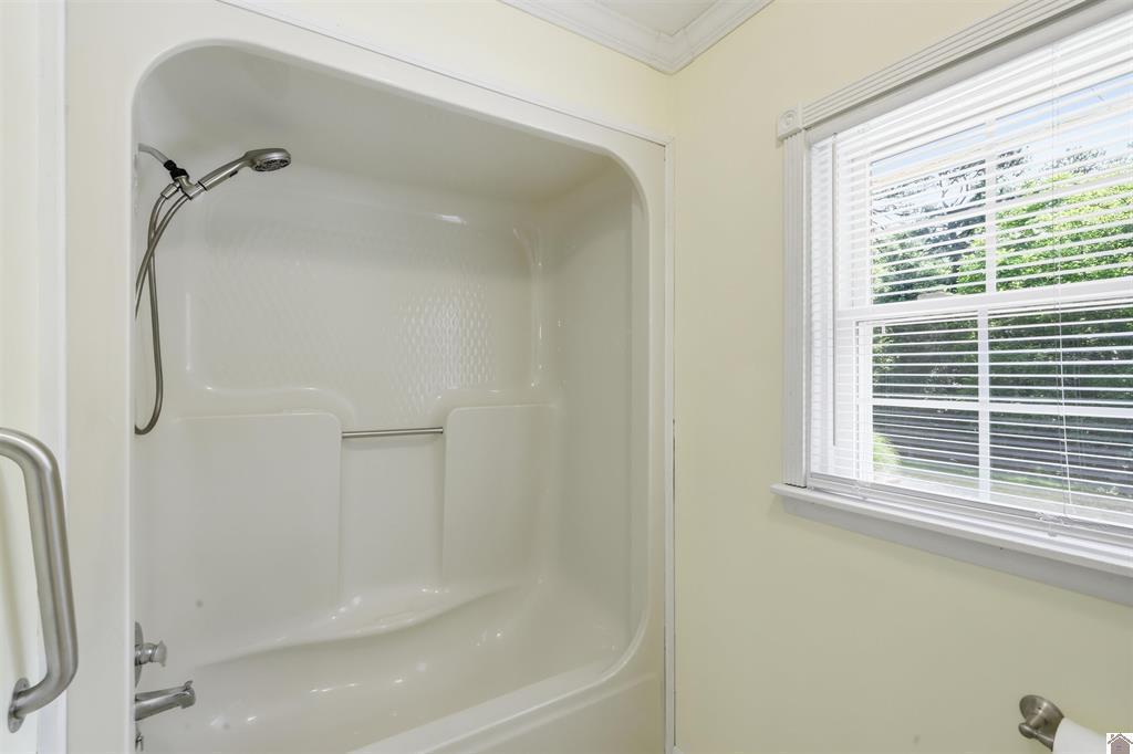948 Kendall Road Property Photo 29