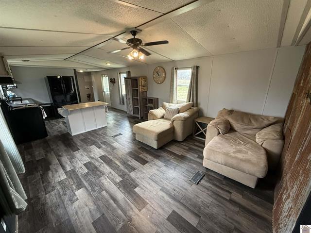2519 Wickliffe Road Property Photo 4