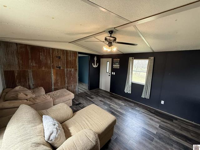 2519 Wickliffe Road Property Photo 6