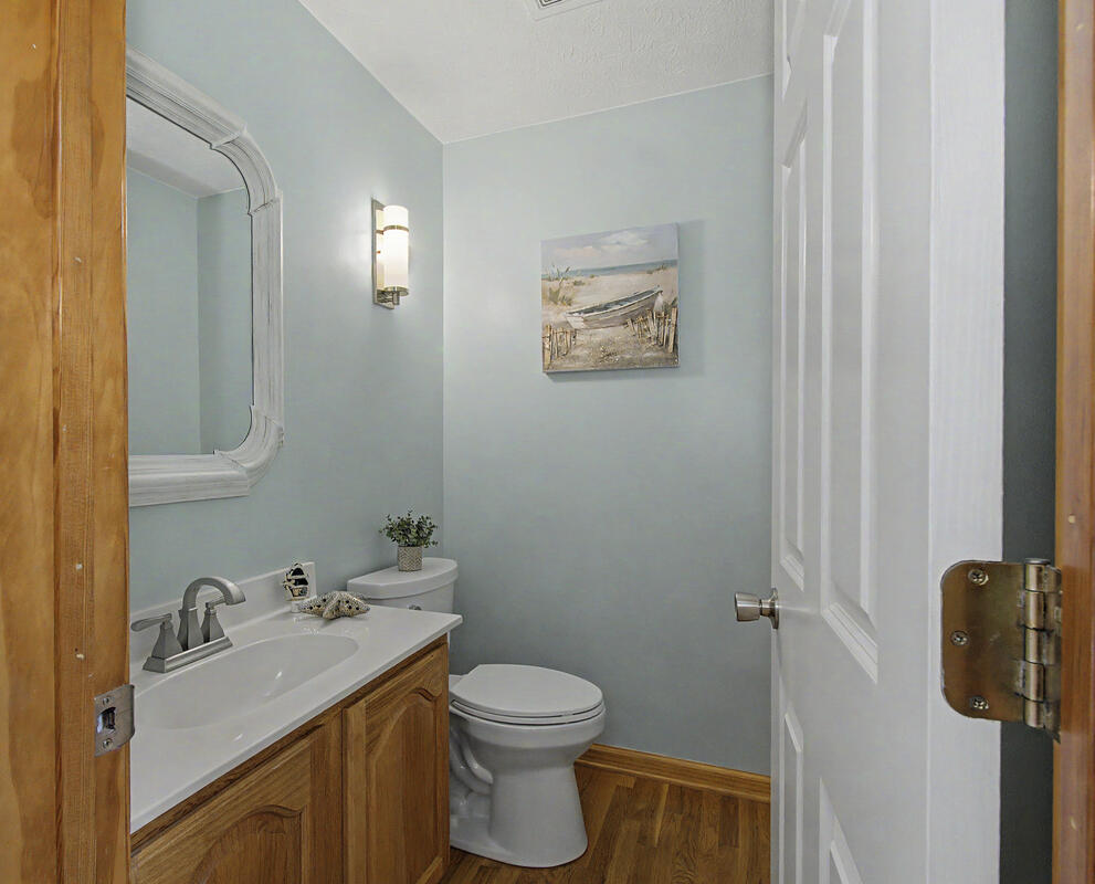 91 Lakeshore Road Property Photo 15
