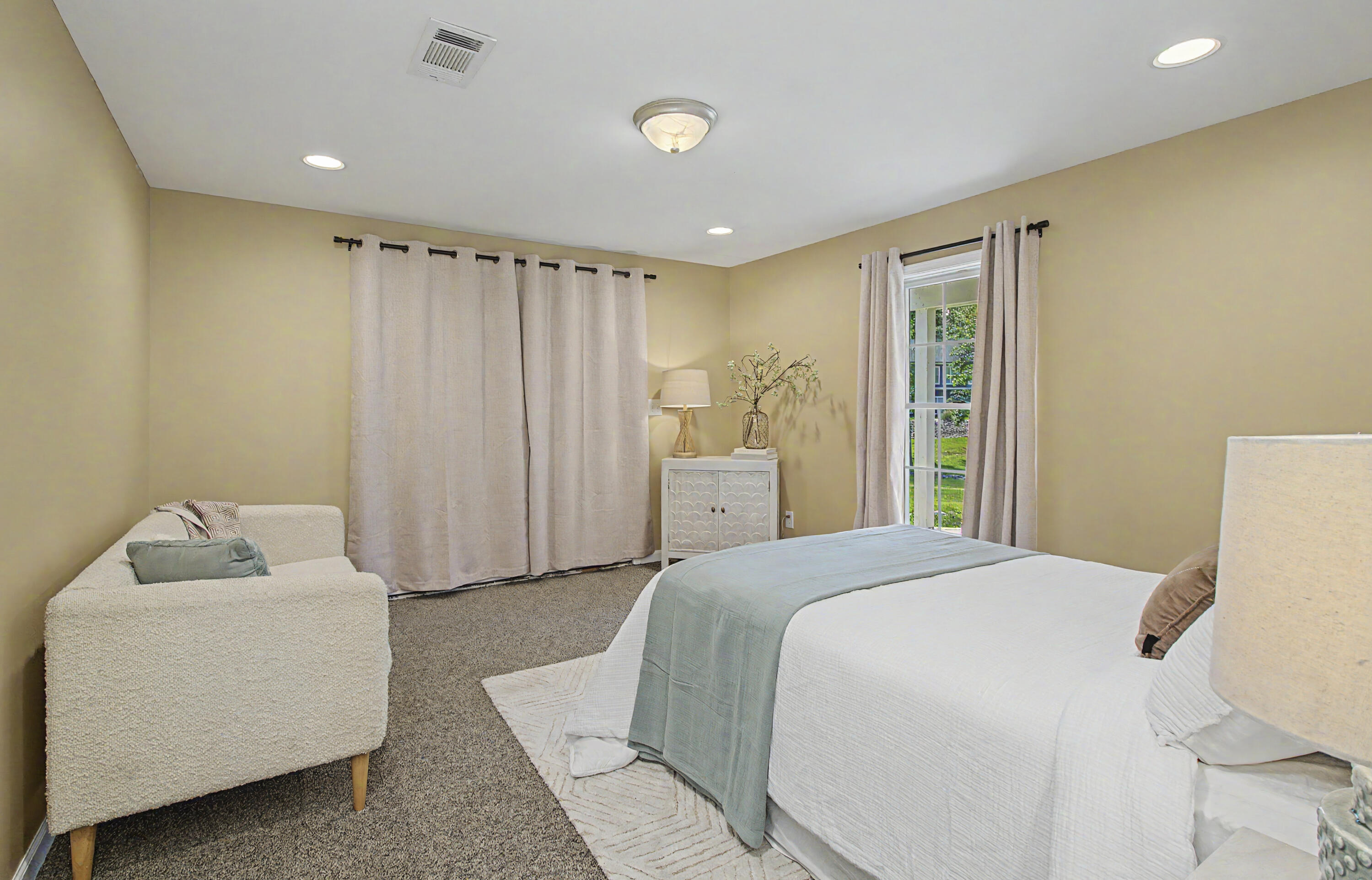 91 Lakeshore Road Property Photo 32