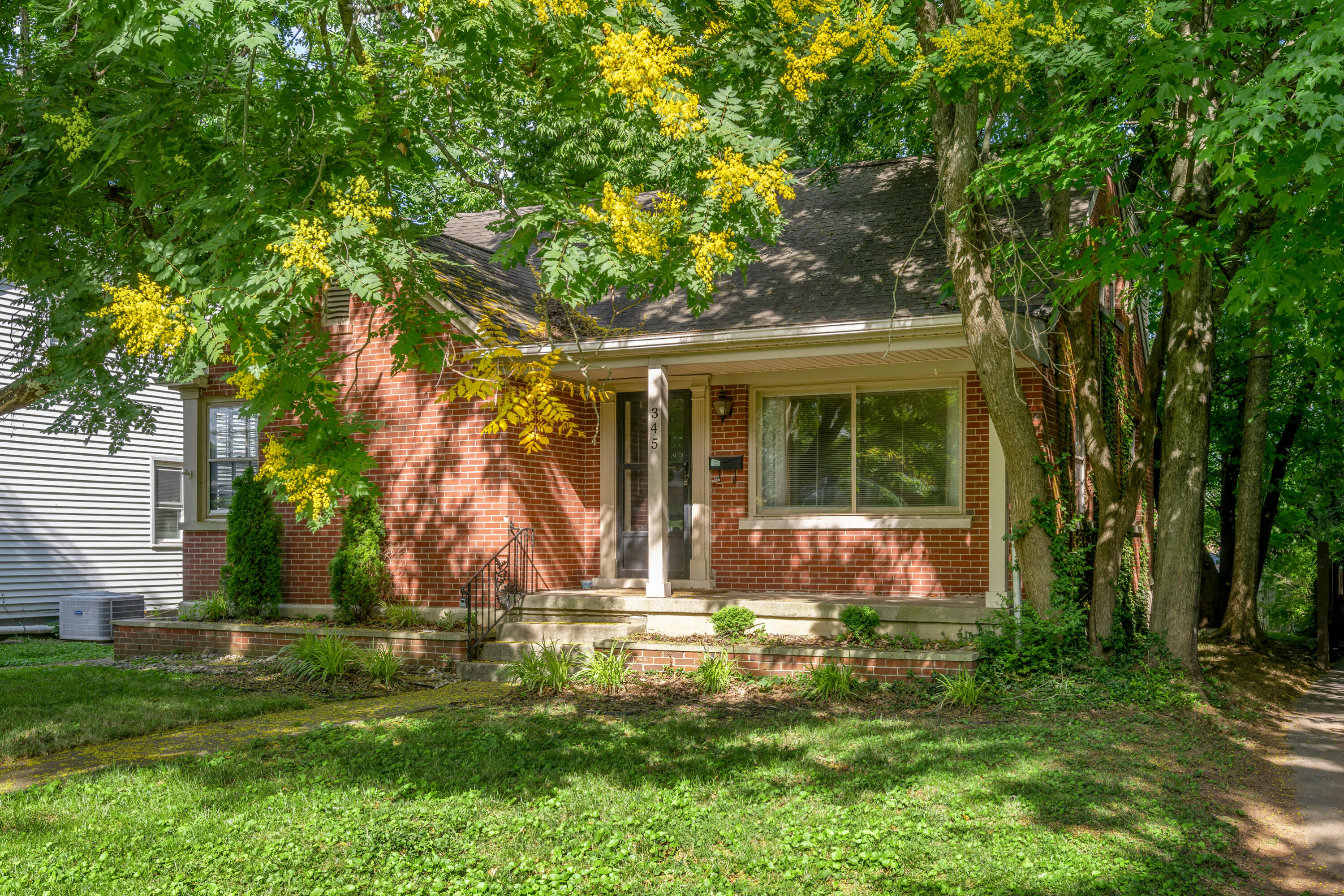 345 Colony Boulevard Property Photo 2